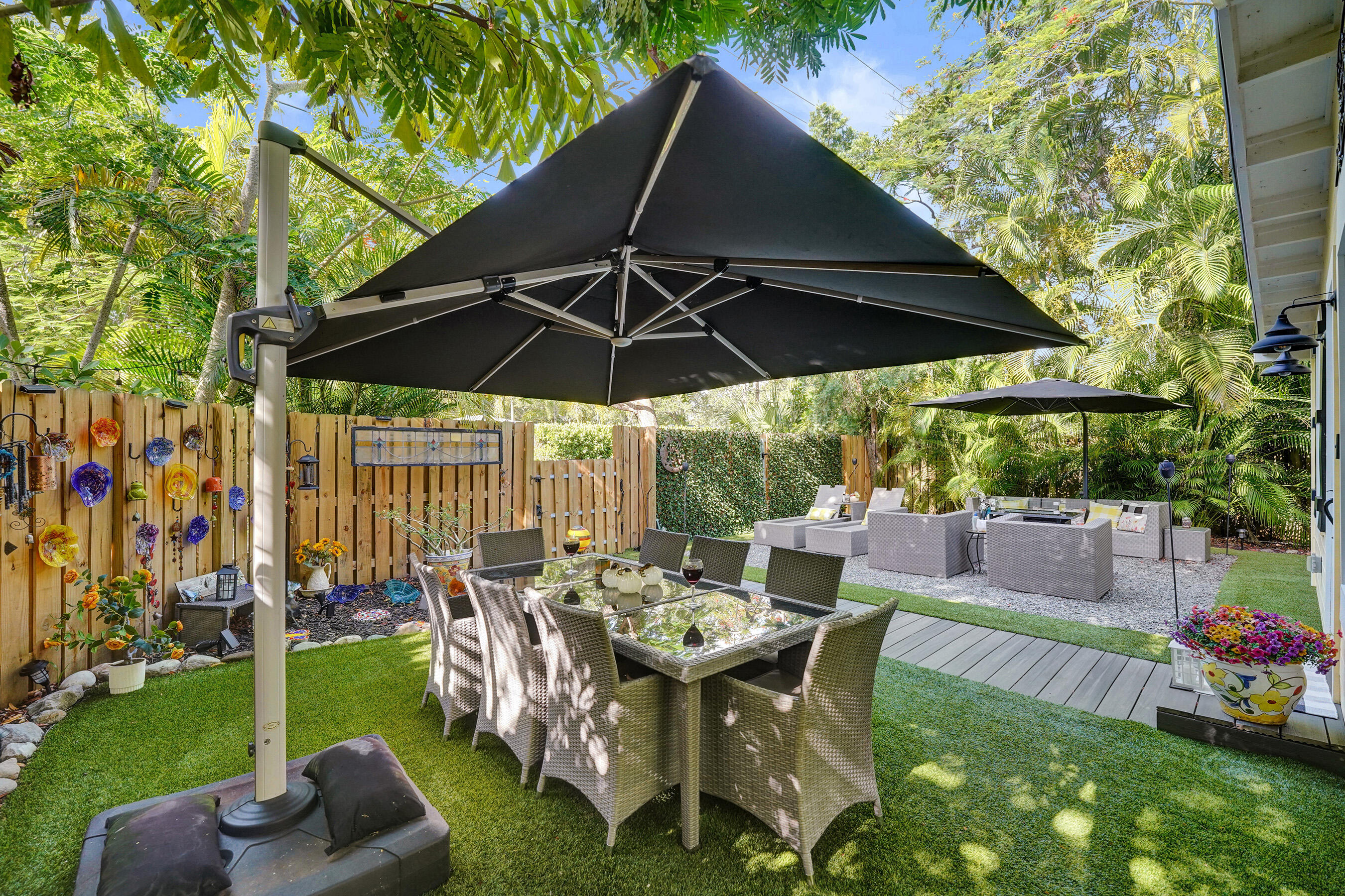 WAVERLY PLACE - Residential