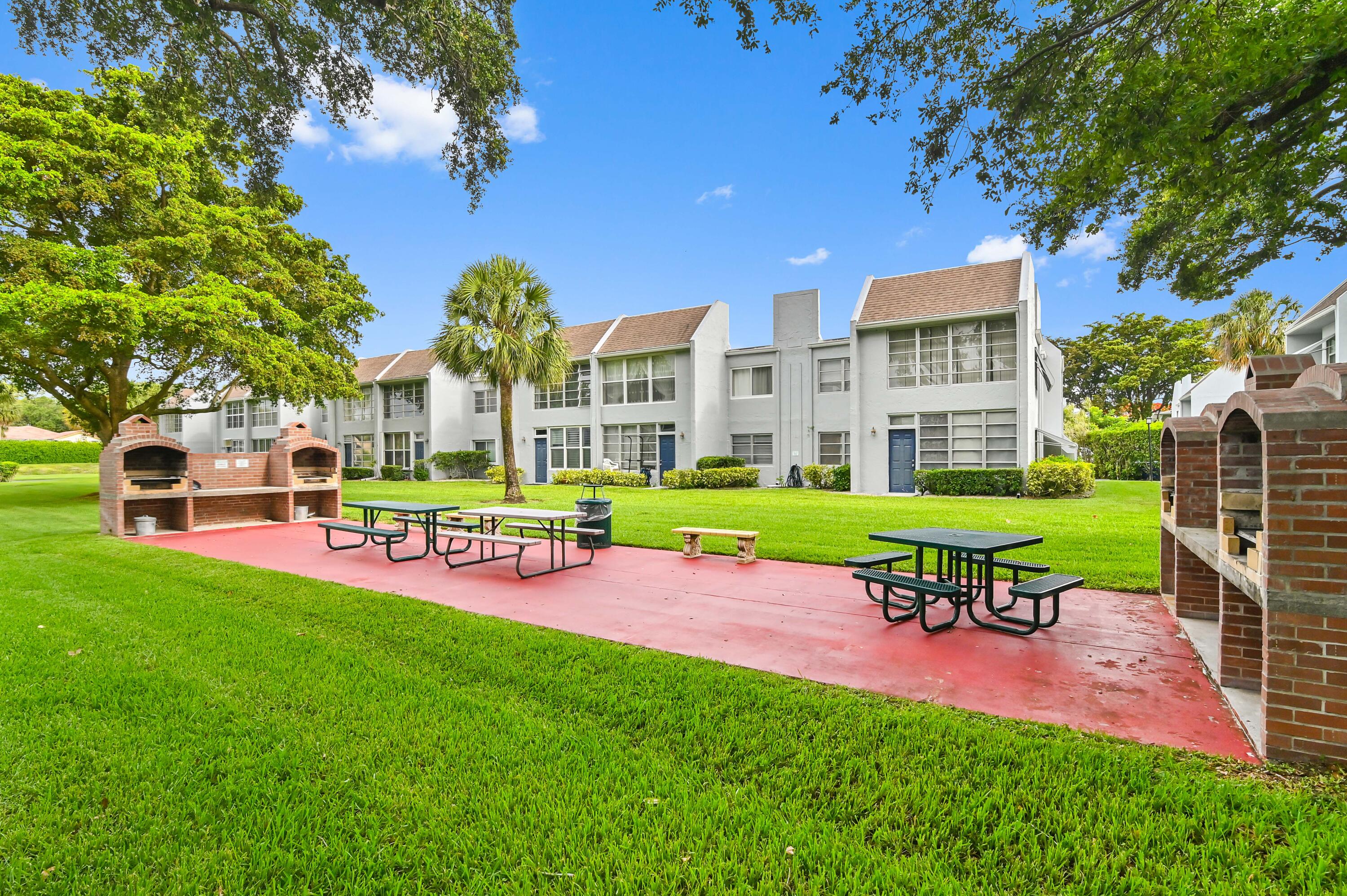 SABAL PINE SOUTH CONDO - Residential