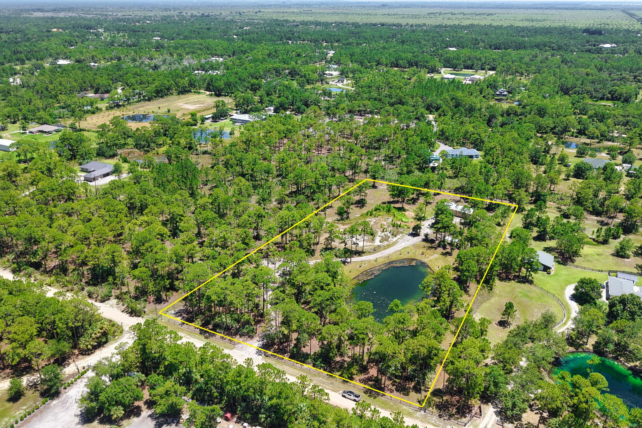 FELLSMERE FARMS CO S/D OF UNSURVEYED TWP 31 RNG 37 - Land