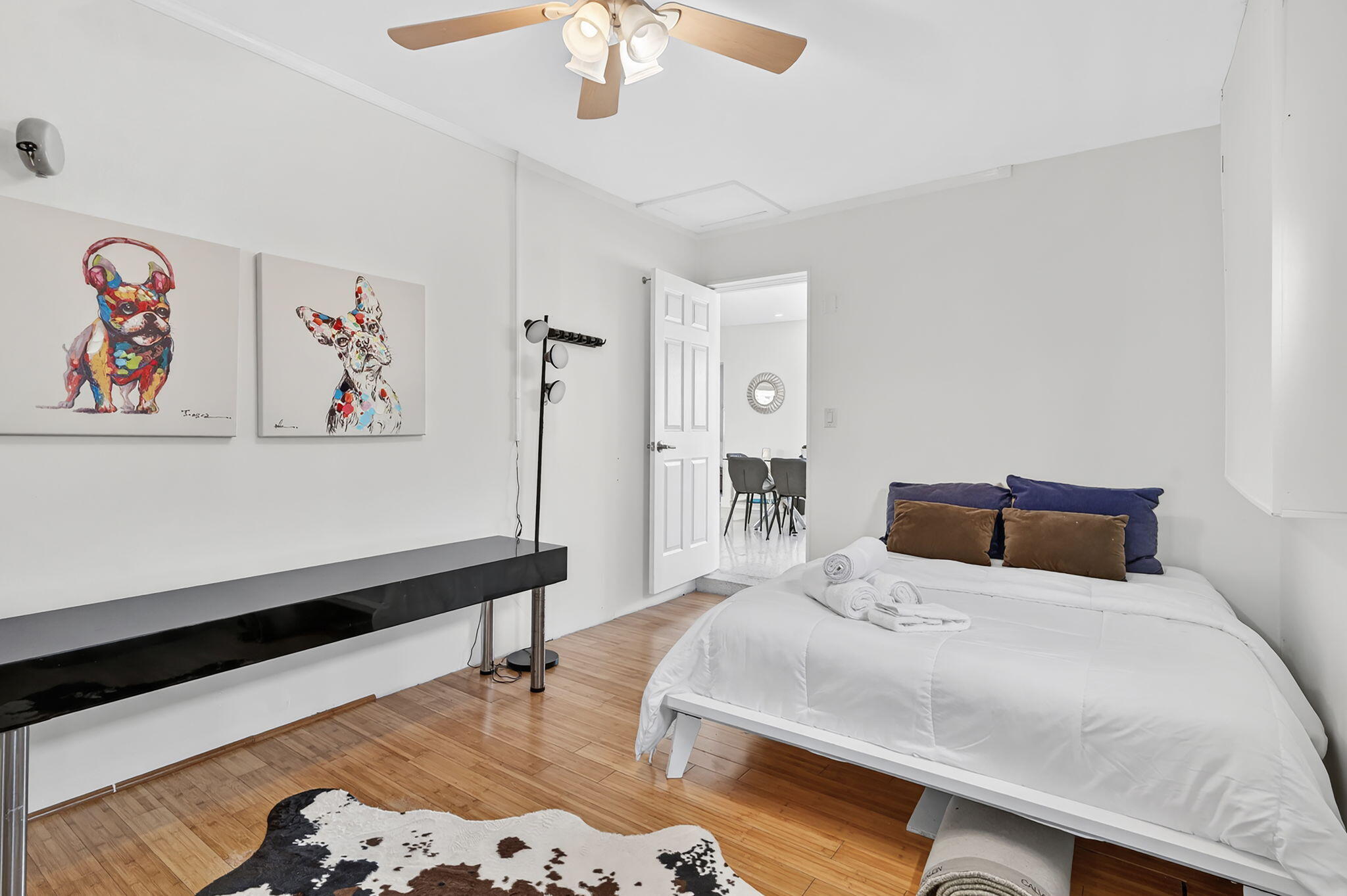 SHOREWOOD - Residential
