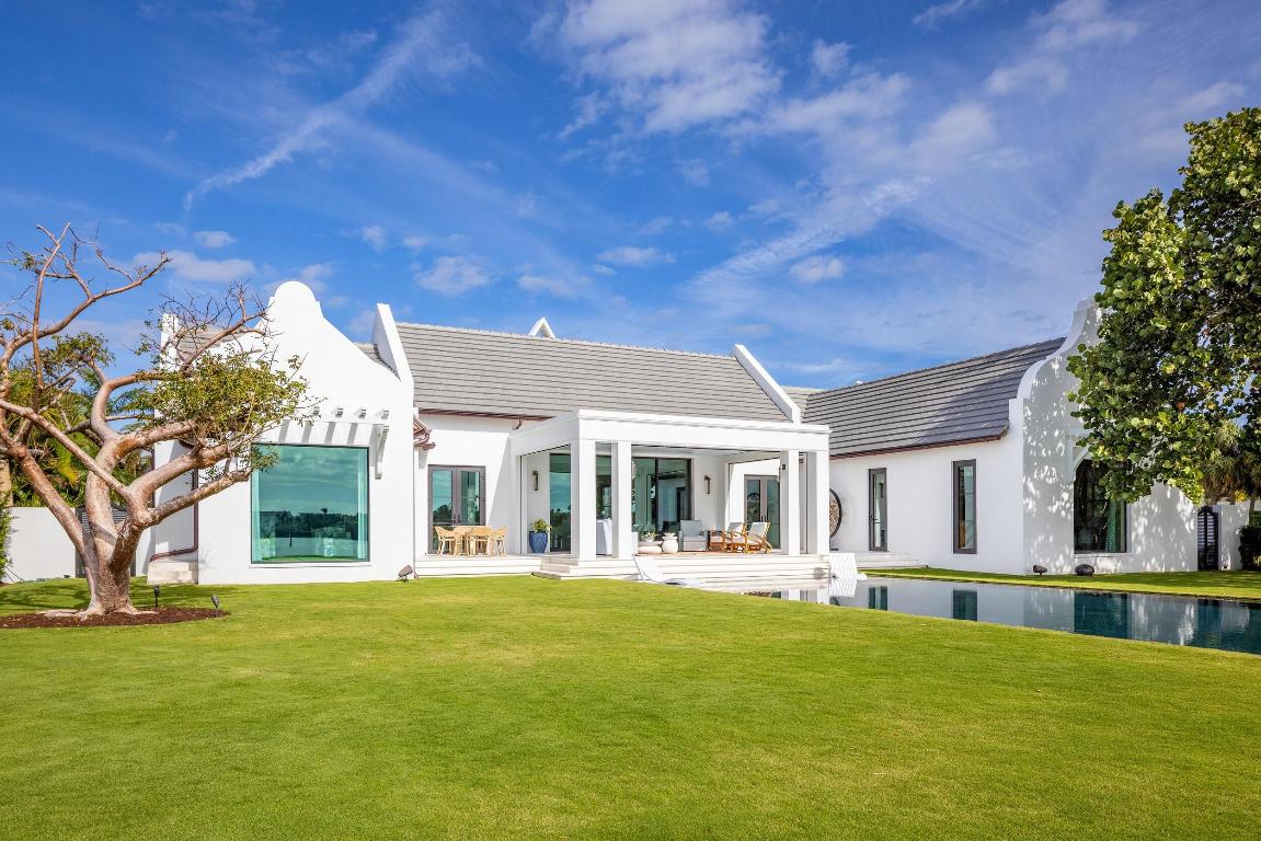 IBIS ISLE - Residential
