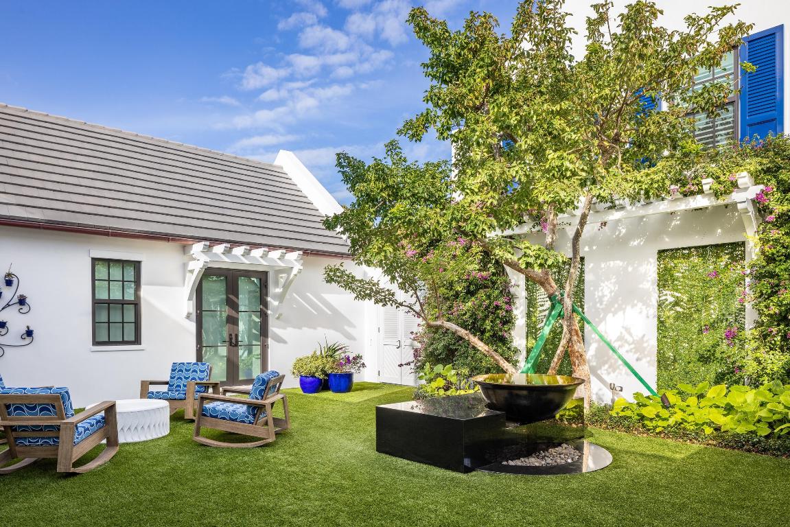 IBIS ISLE - Residential