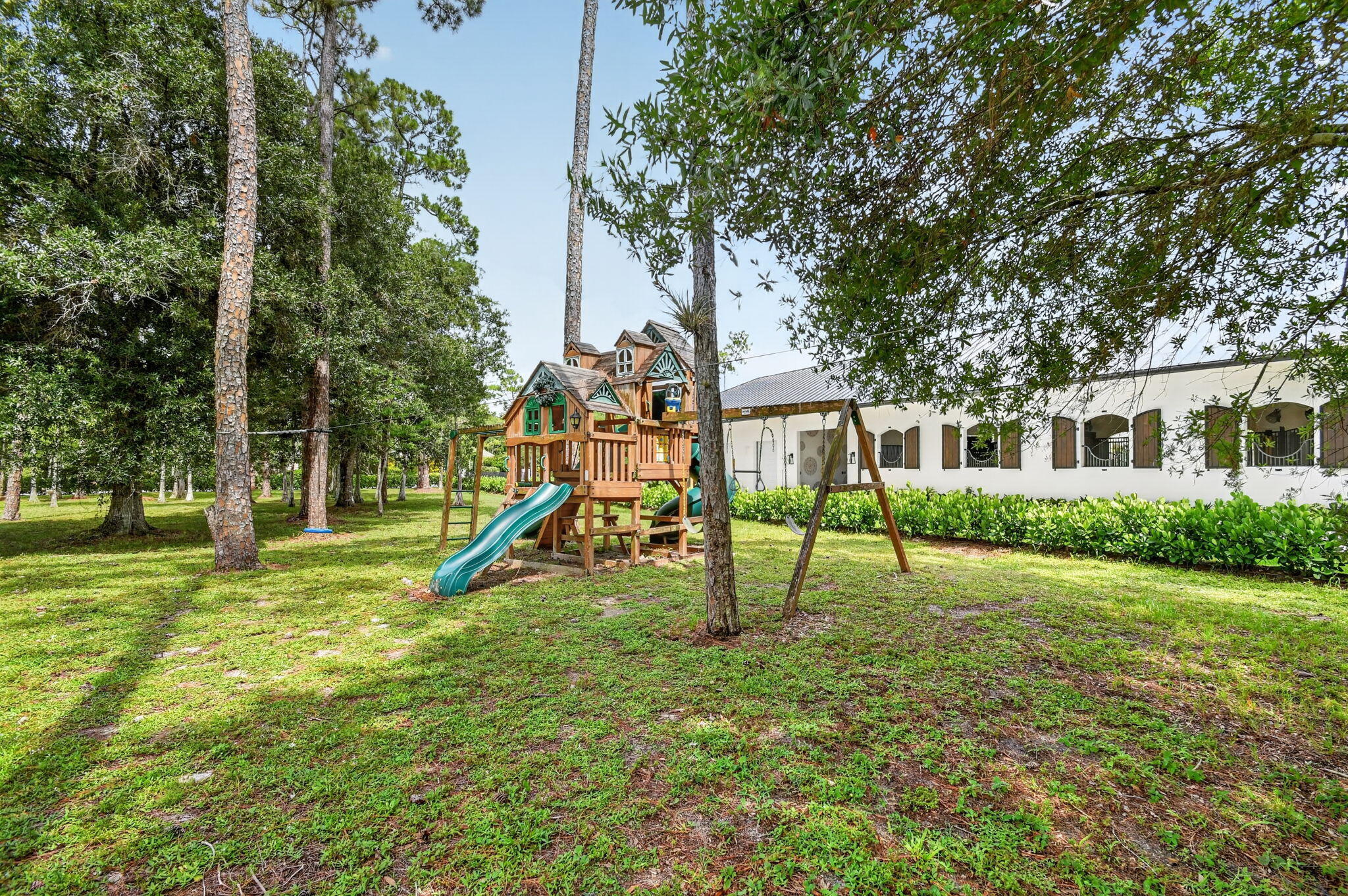 PADDOCK PARK 2 OF WELLINGTON - Residential