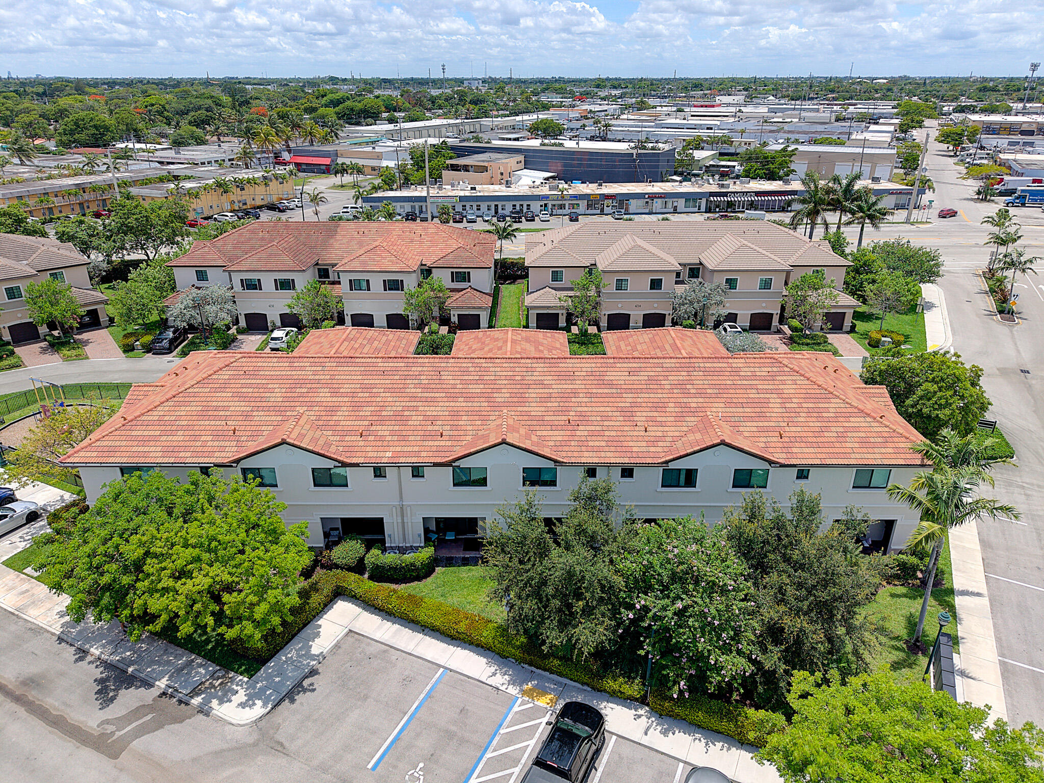 DIXIE LANDMARK PLAT - Residential