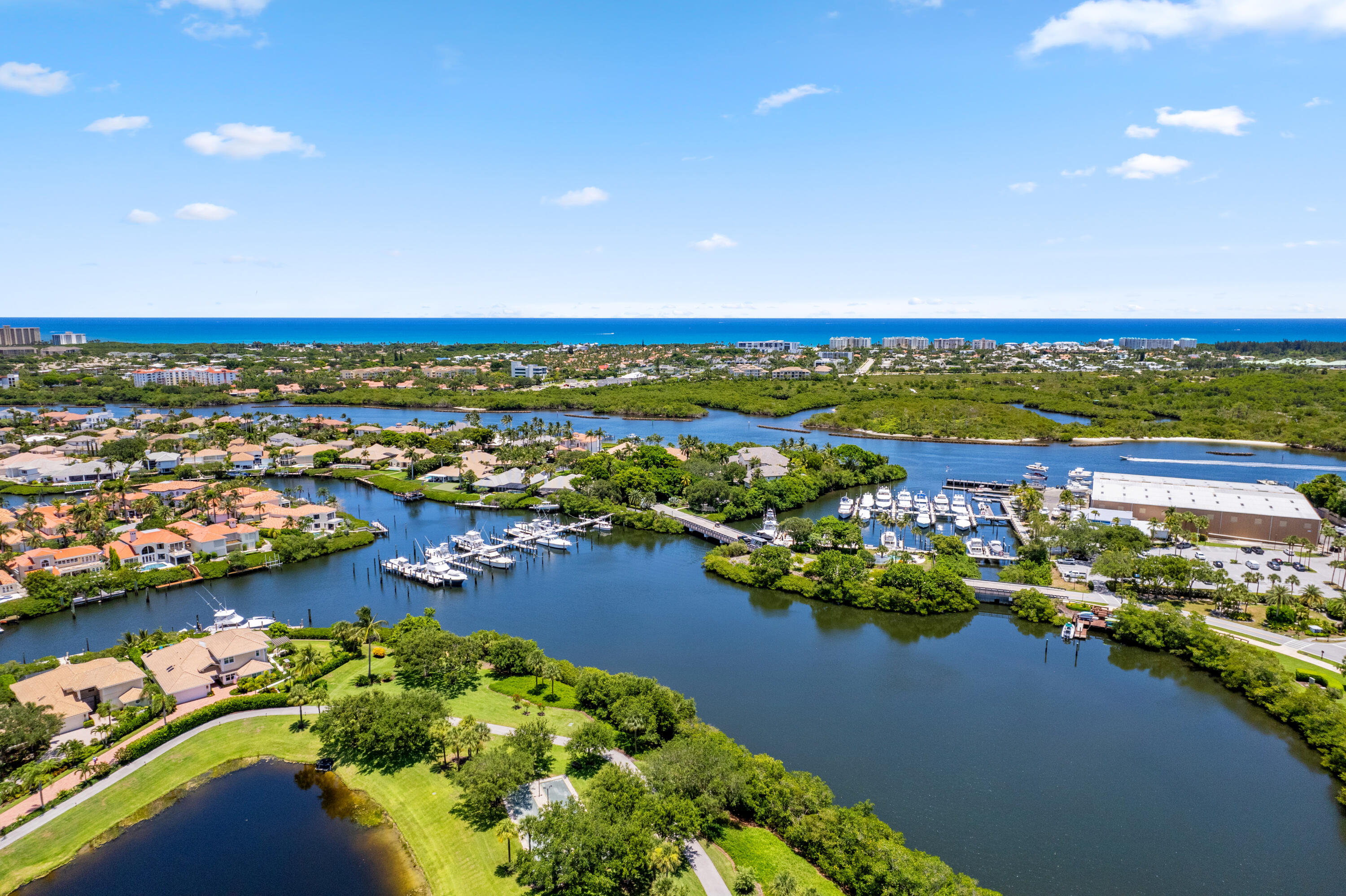 LONGSHORE AT JONATHANS LANDING - Residential