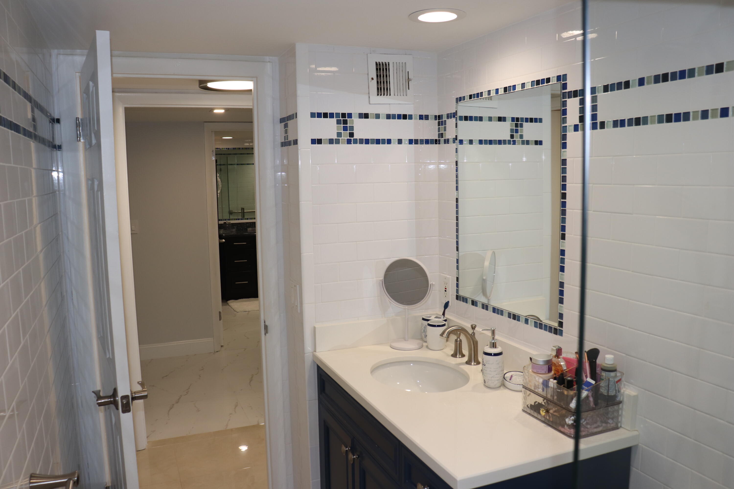 WHITEHALL CONDO - Residential