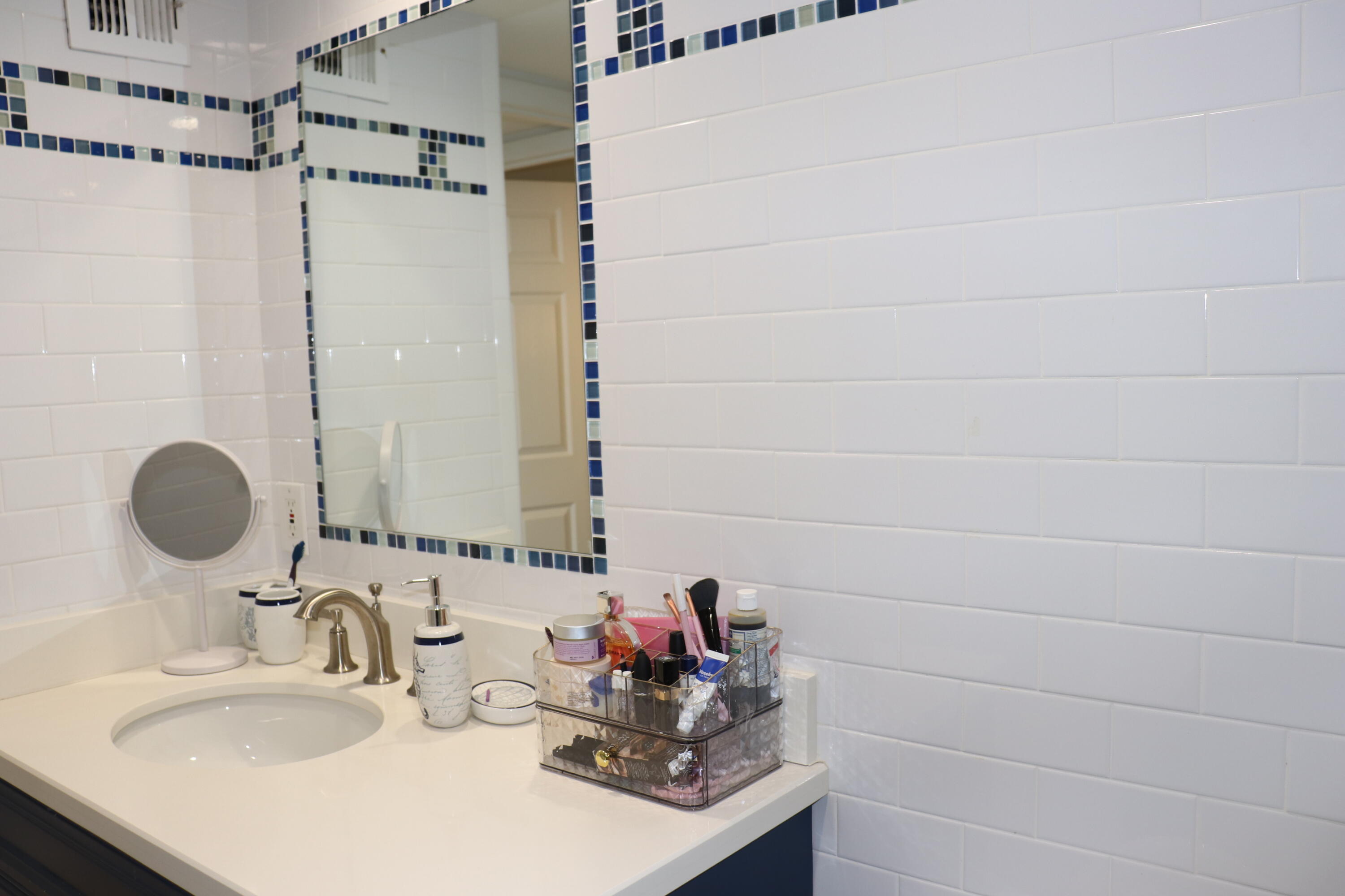 WHITEHALL CONDO - Residential