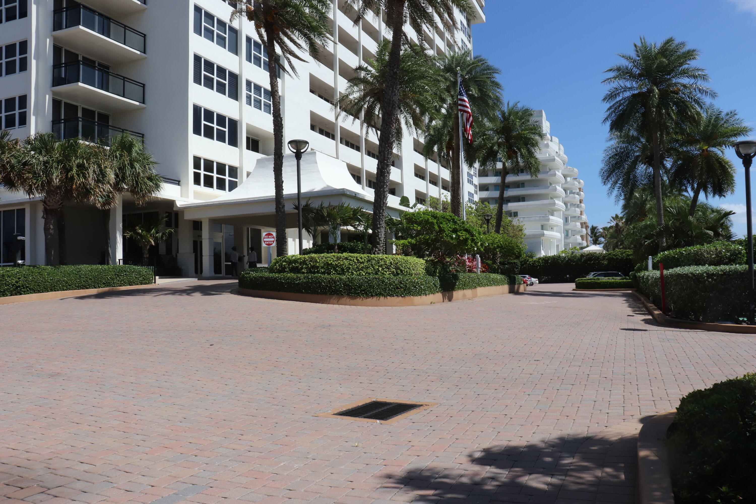 WHITEHALL CONDO - Residential
