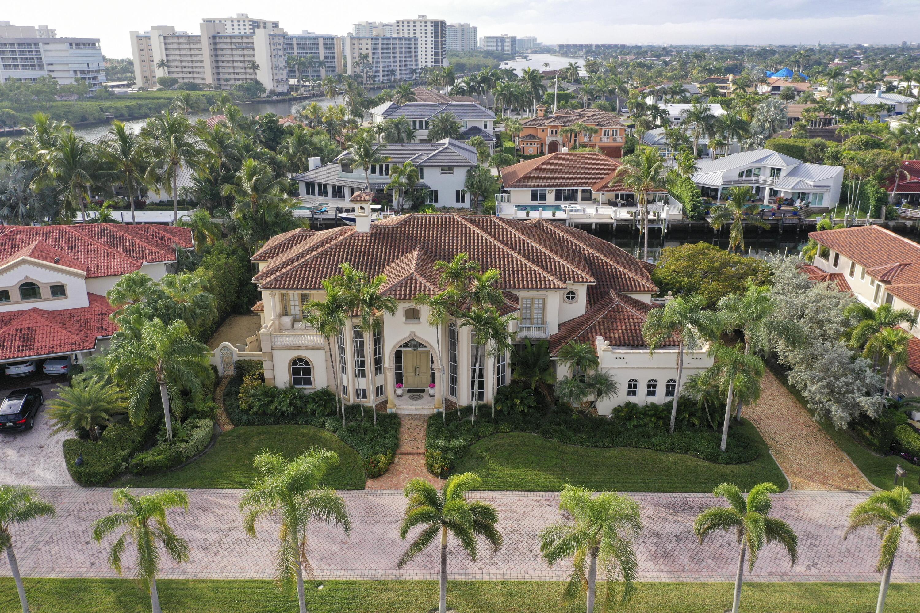 TROPIC ISLE 4TH SEC - Residential