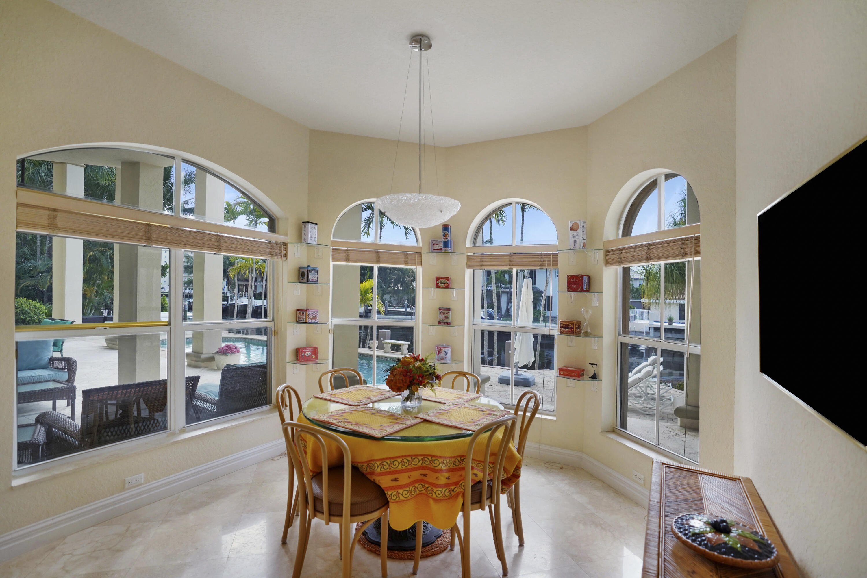 TROPIC ISLE 4TH SEC - Residential