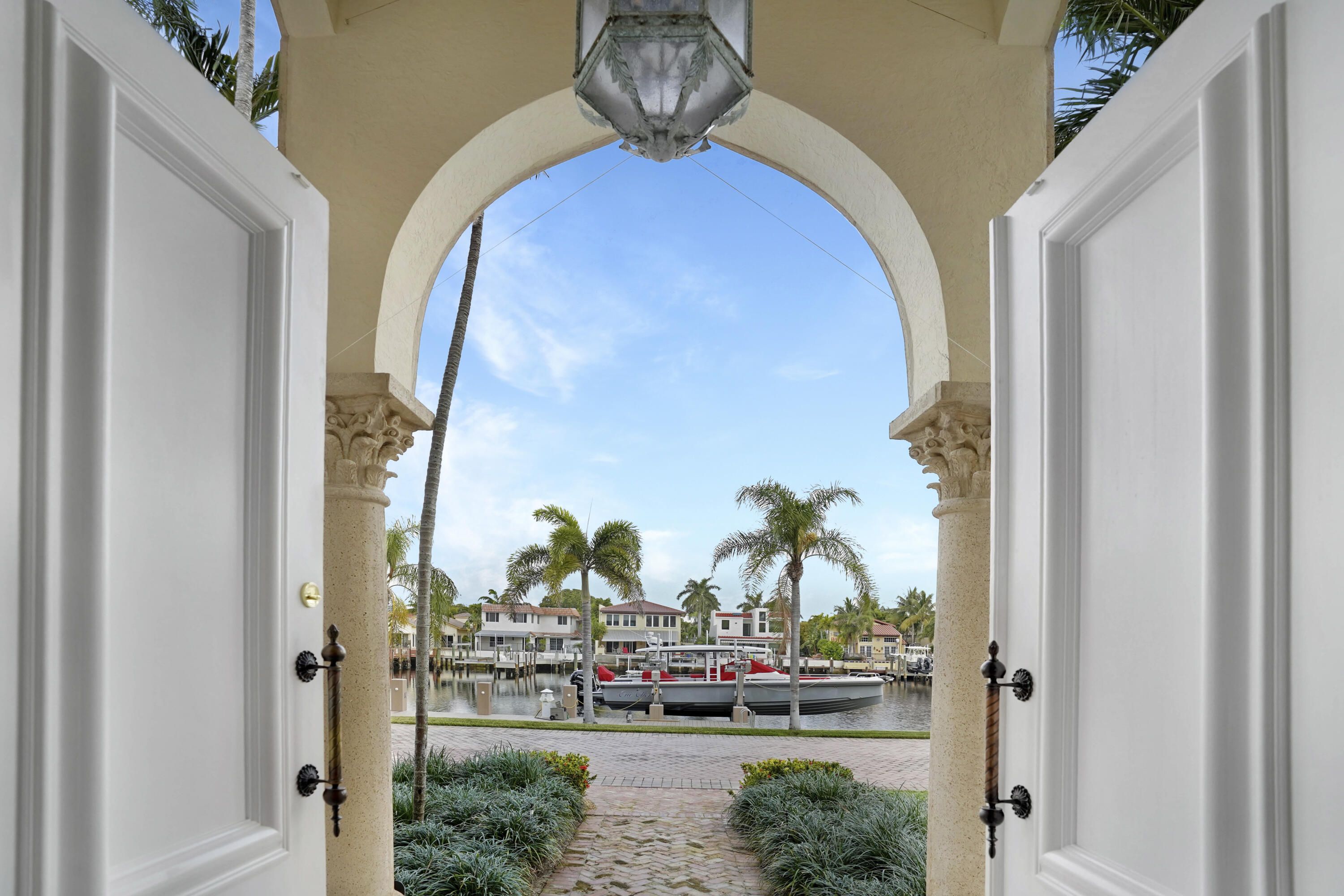 TROPIC ISLE 4TH SEC - Residential