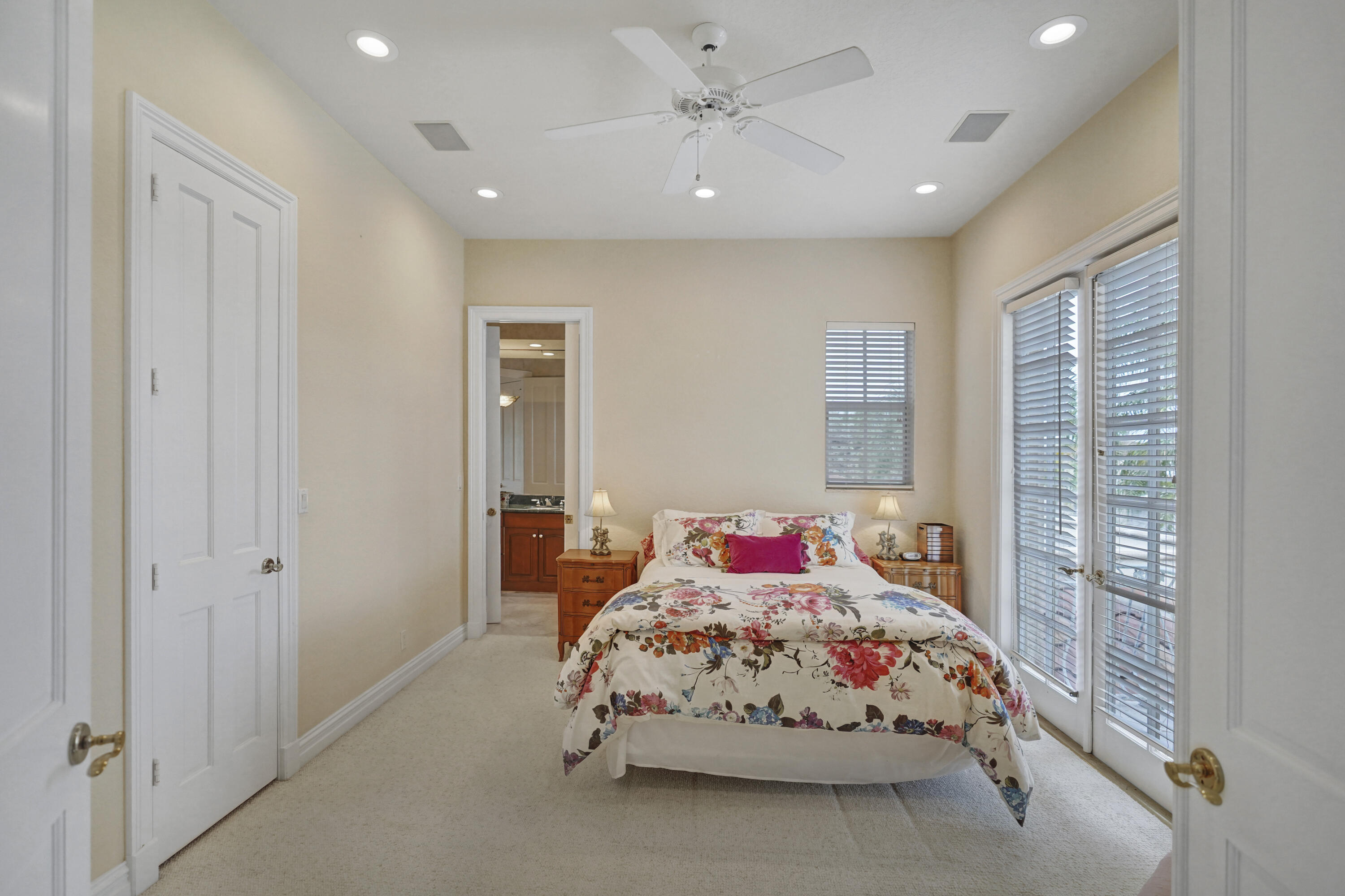 TROPIC ISLE 4TH SEC - Residential