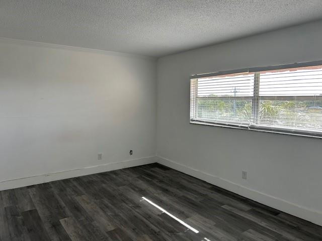 ORIOLE GOLF & TENNIS CLUB - Residential