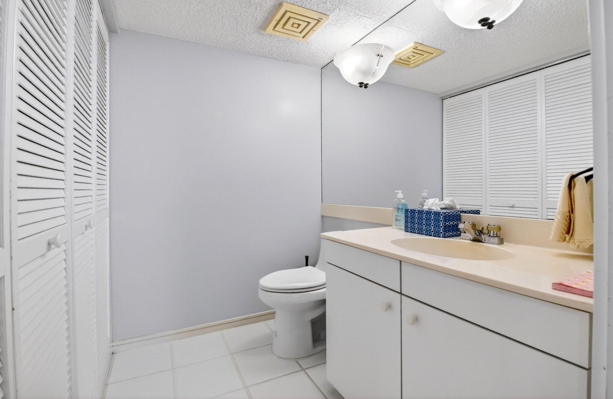 MARTINIQUE 2 CONDO - Residential Lease
