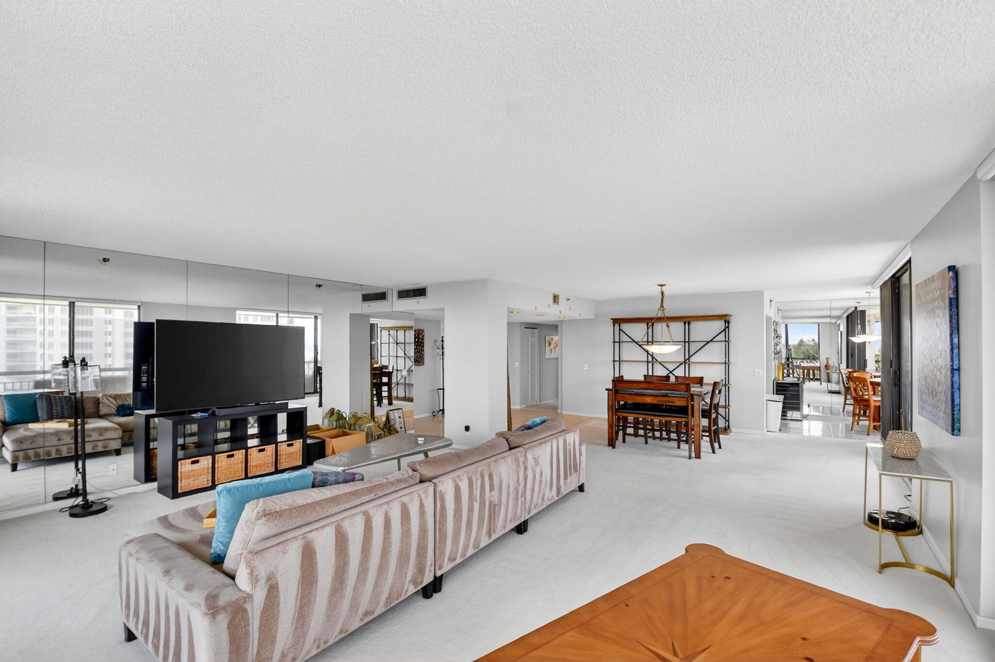 MARTINIQUE 2 CONDO - Residential Lease