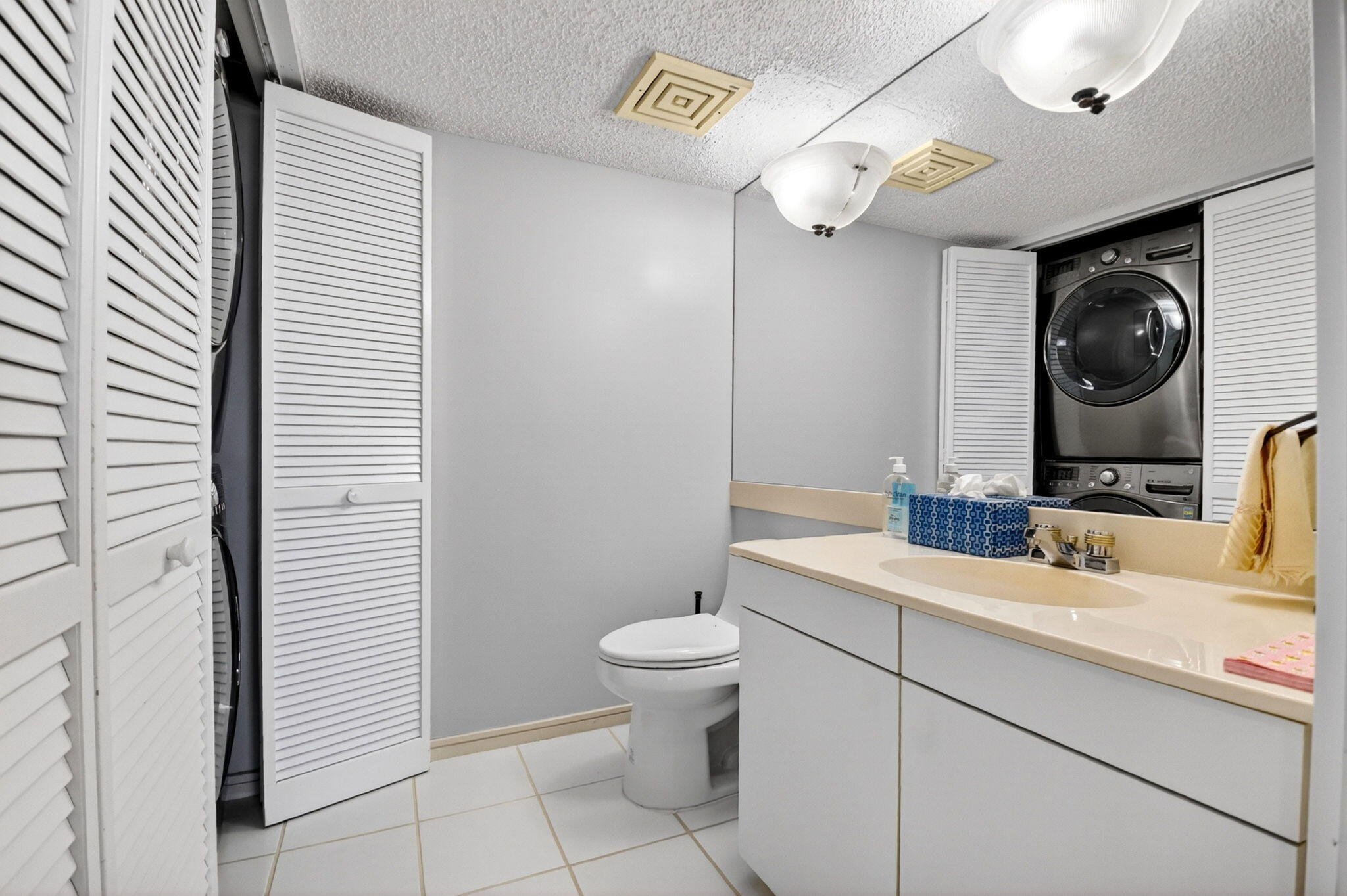 MARTINIQUE 2 CONDO - Residential Lease