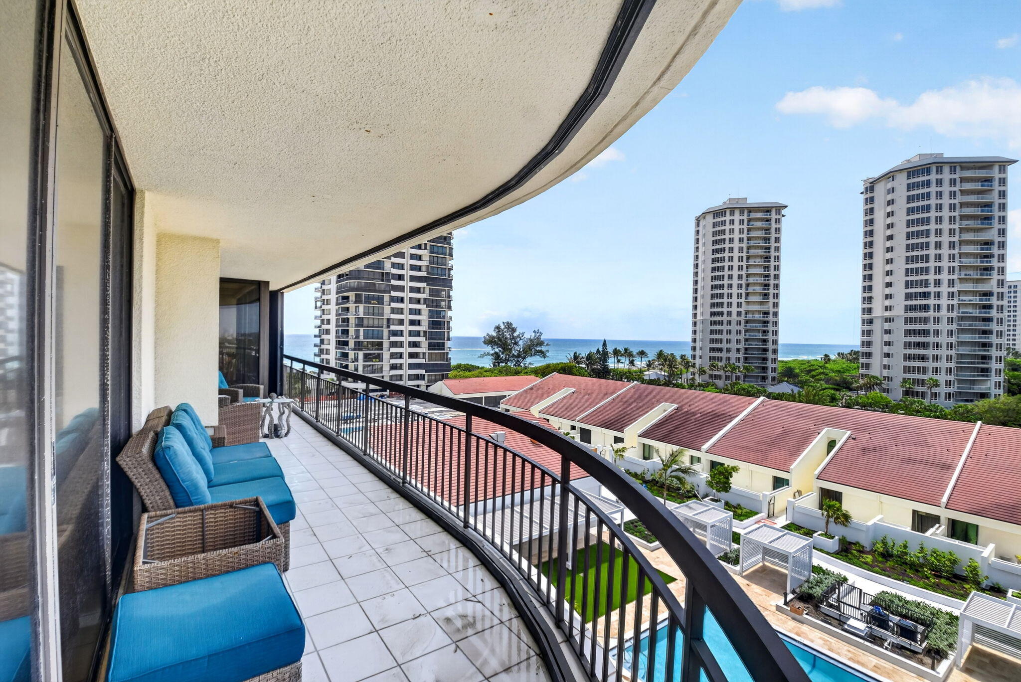 MARTINIQUE 2 CONDO - Residential Lease