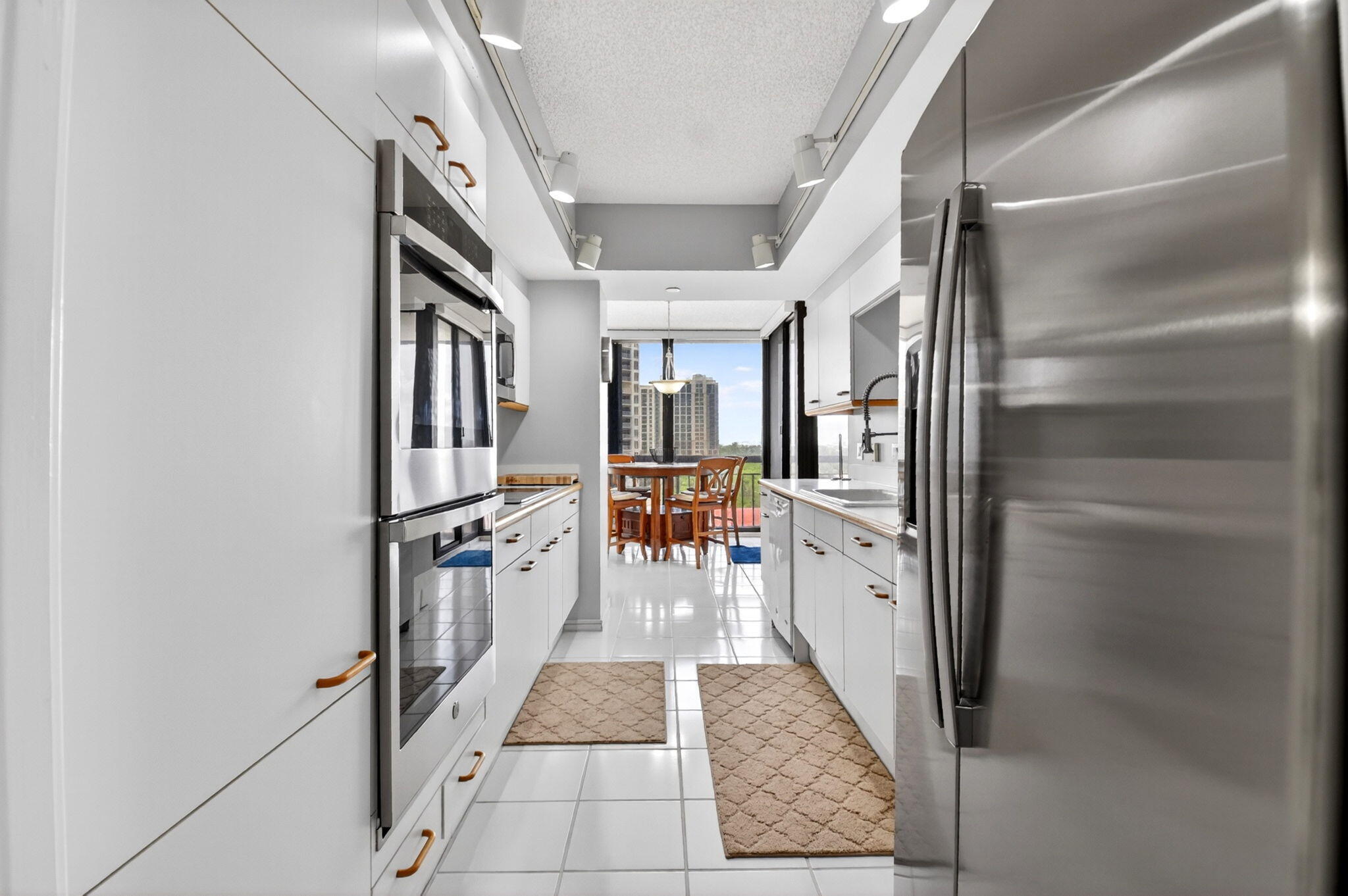 MARTINIQUE 2 CONDO - Residential Lease