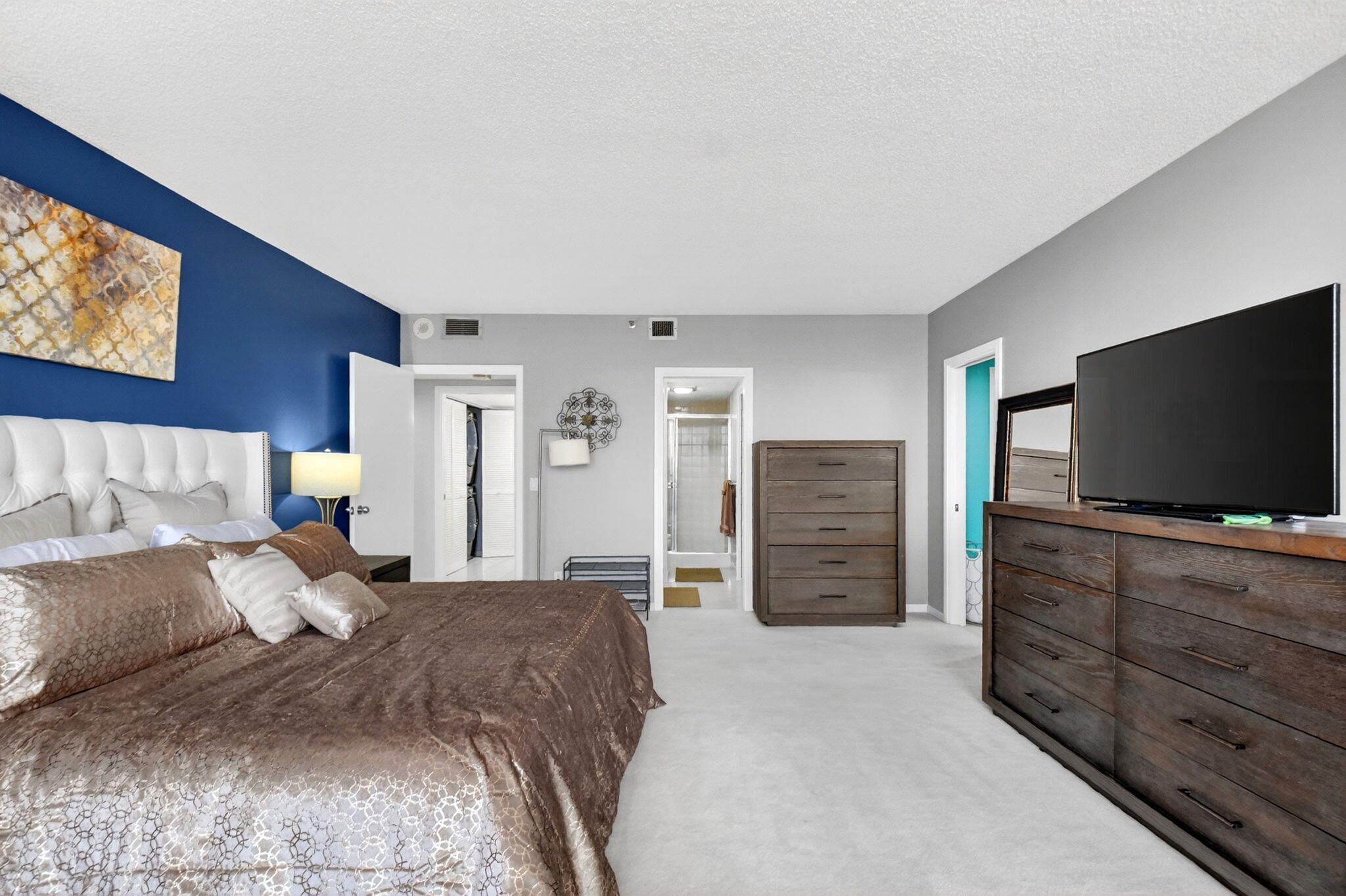 MARTINIQUE 2 CONDO - Residential Lease