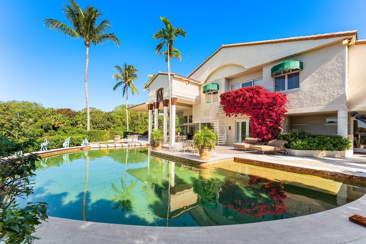 FRENCHMANS CREEK - Residential