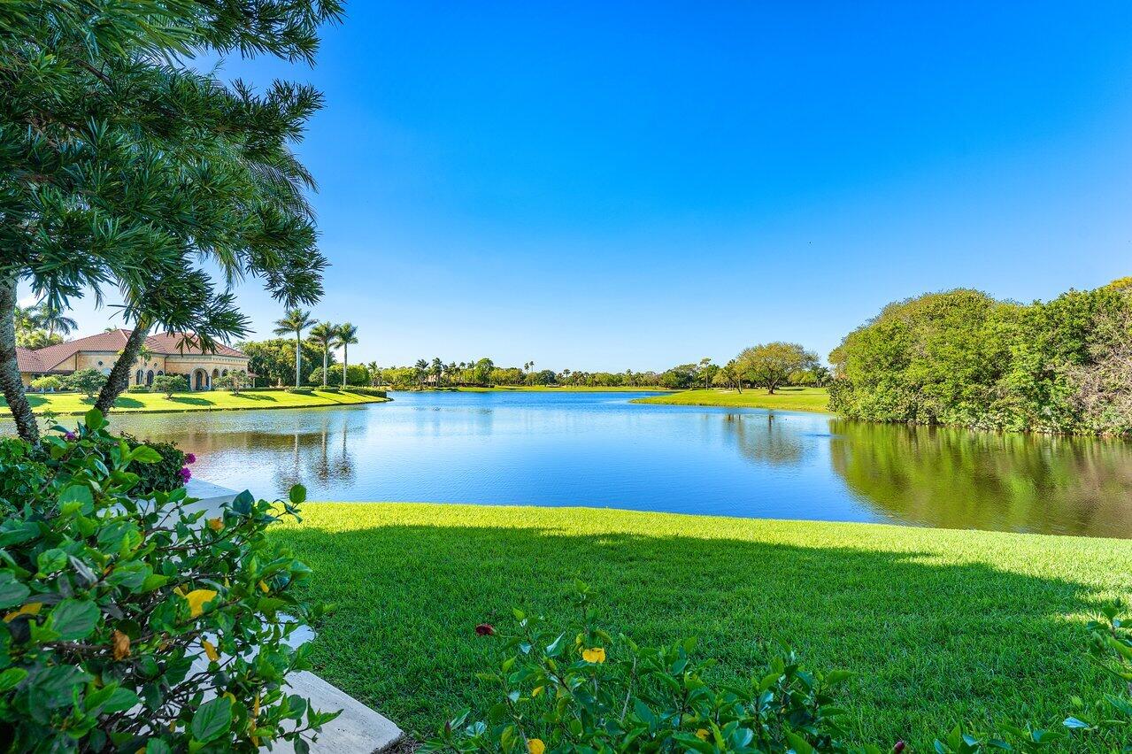 FRENCHMANS CREEK - Residential