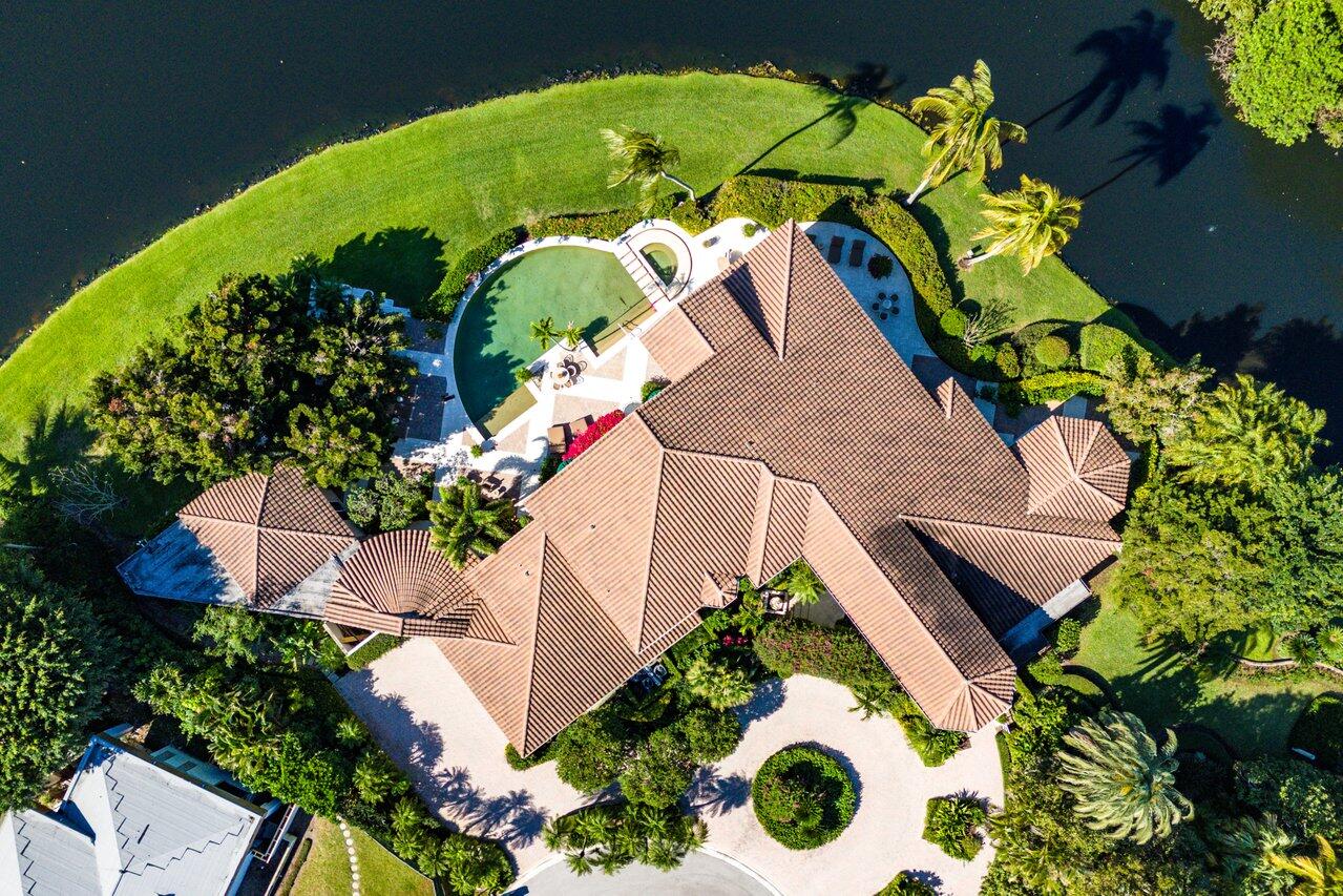 FRENCHMANS CREEK - Residential