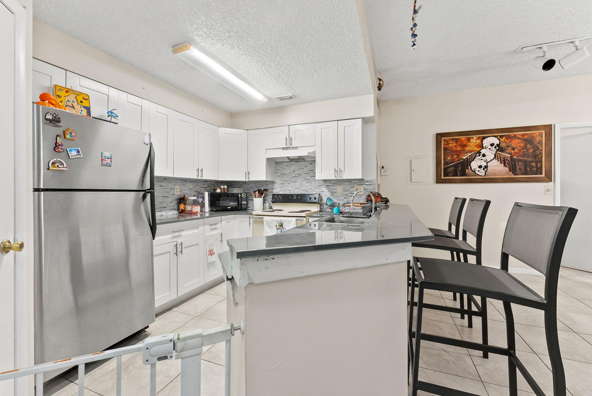 MARINA OAKS CONDO - Residential