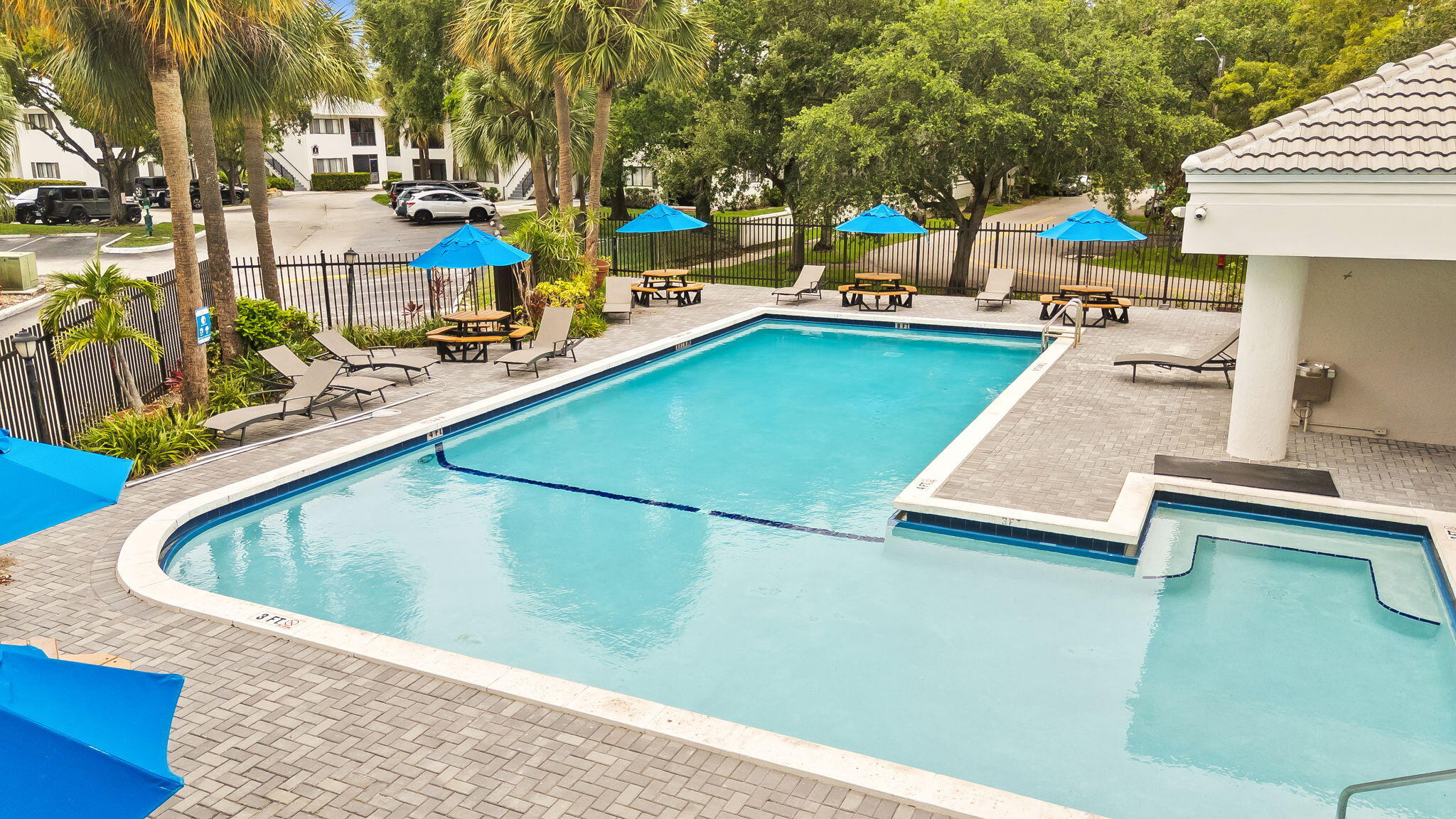 MARINA OAKS CONDO - Residential