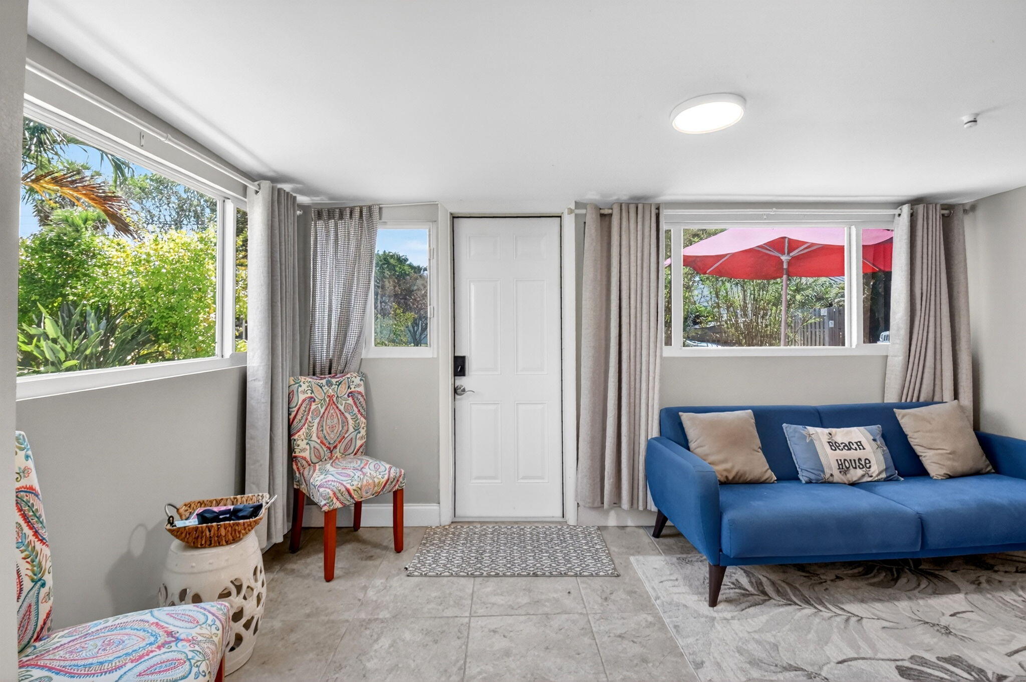 COLONIAL ESTATES - Residential