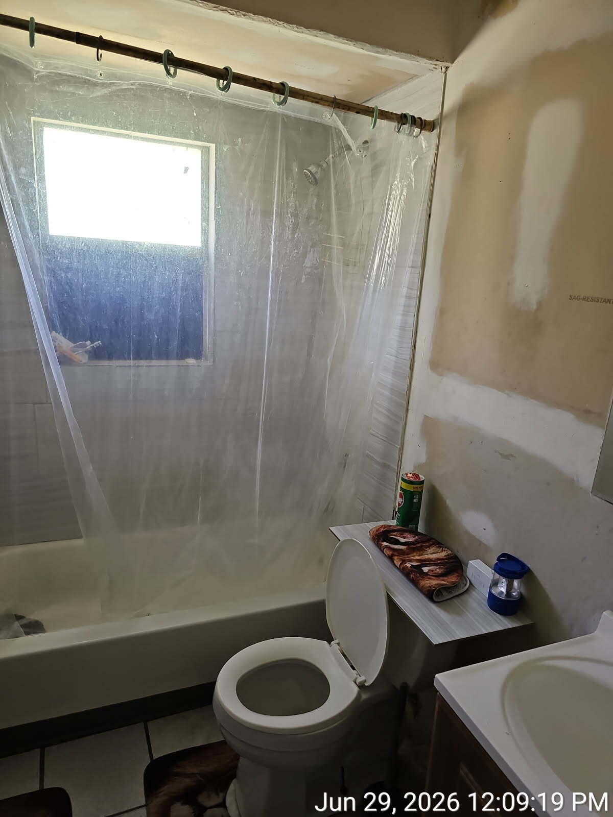 SHERATON PLAZA UNIT 4 REPLAT - Residential