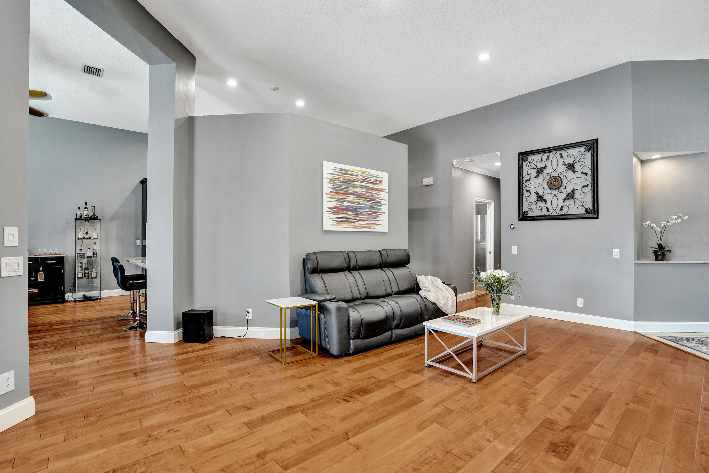 SECTOR 6 EAST - Residential