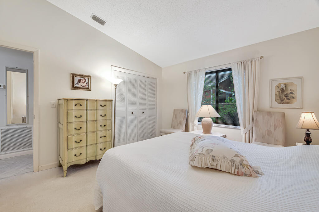 REDDING MANOR CONDO - Residential