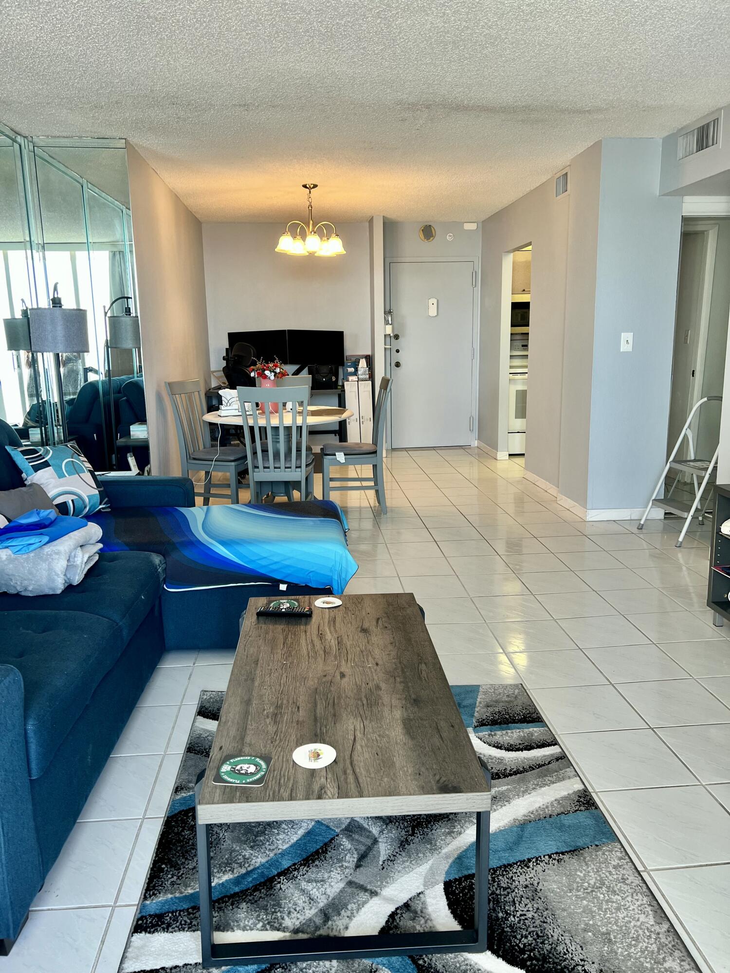 POMPANO BEACH CLUB CONDO - Residential Lease