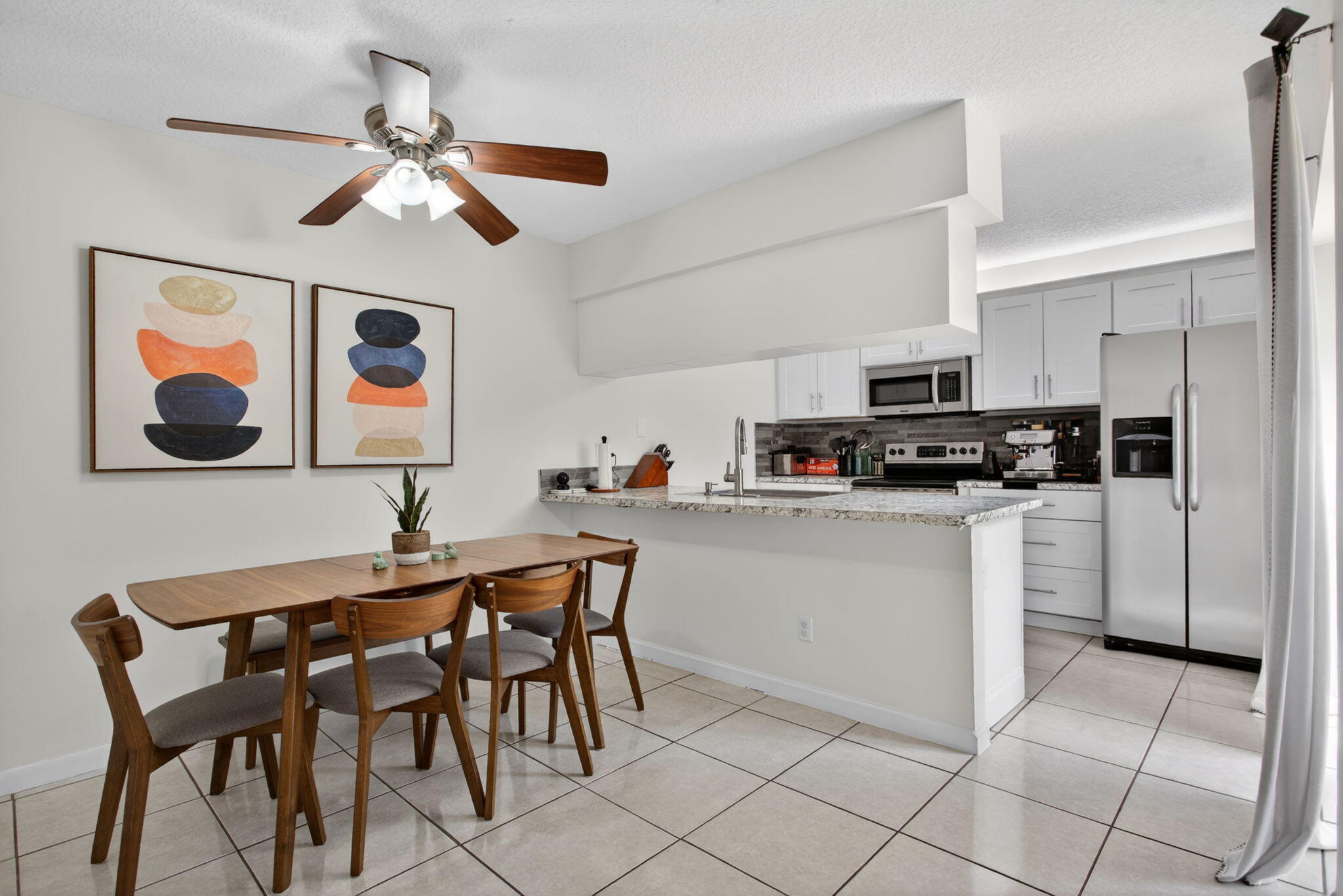 WOODLAND LAKE ESTATES - Residential