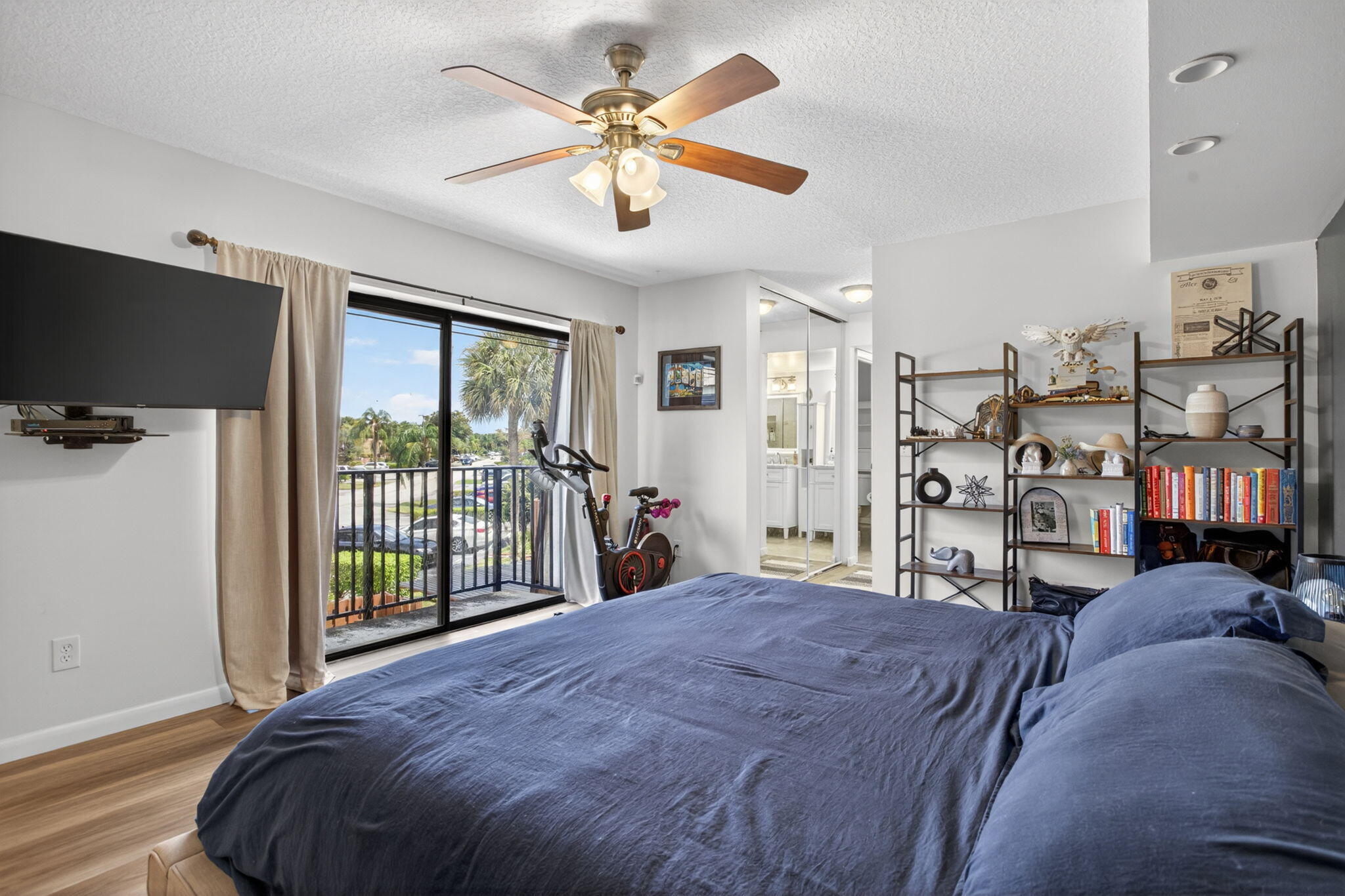 WOODLAND LAKE ESTATES - Residential