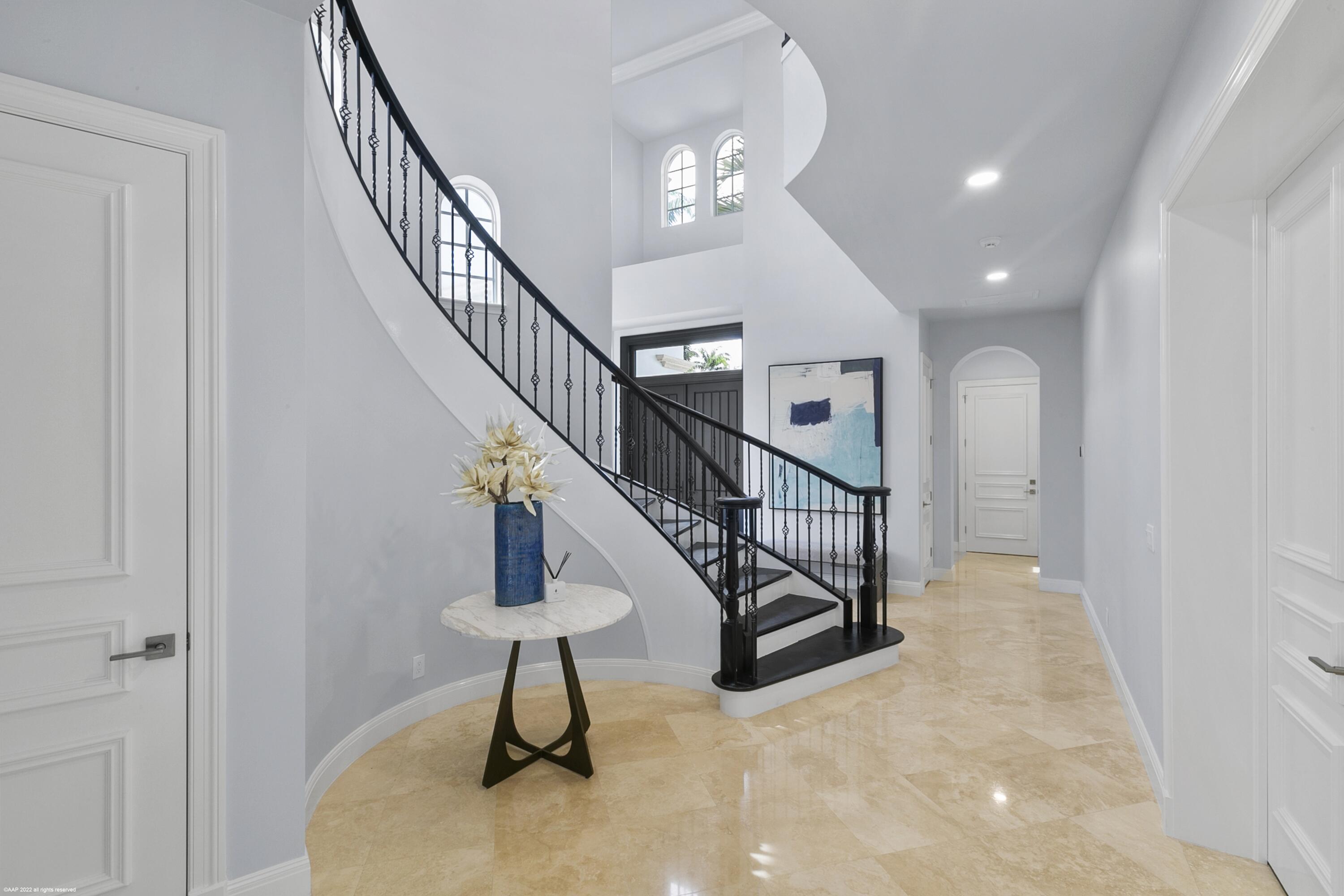 OLD PALM PL - Residential
