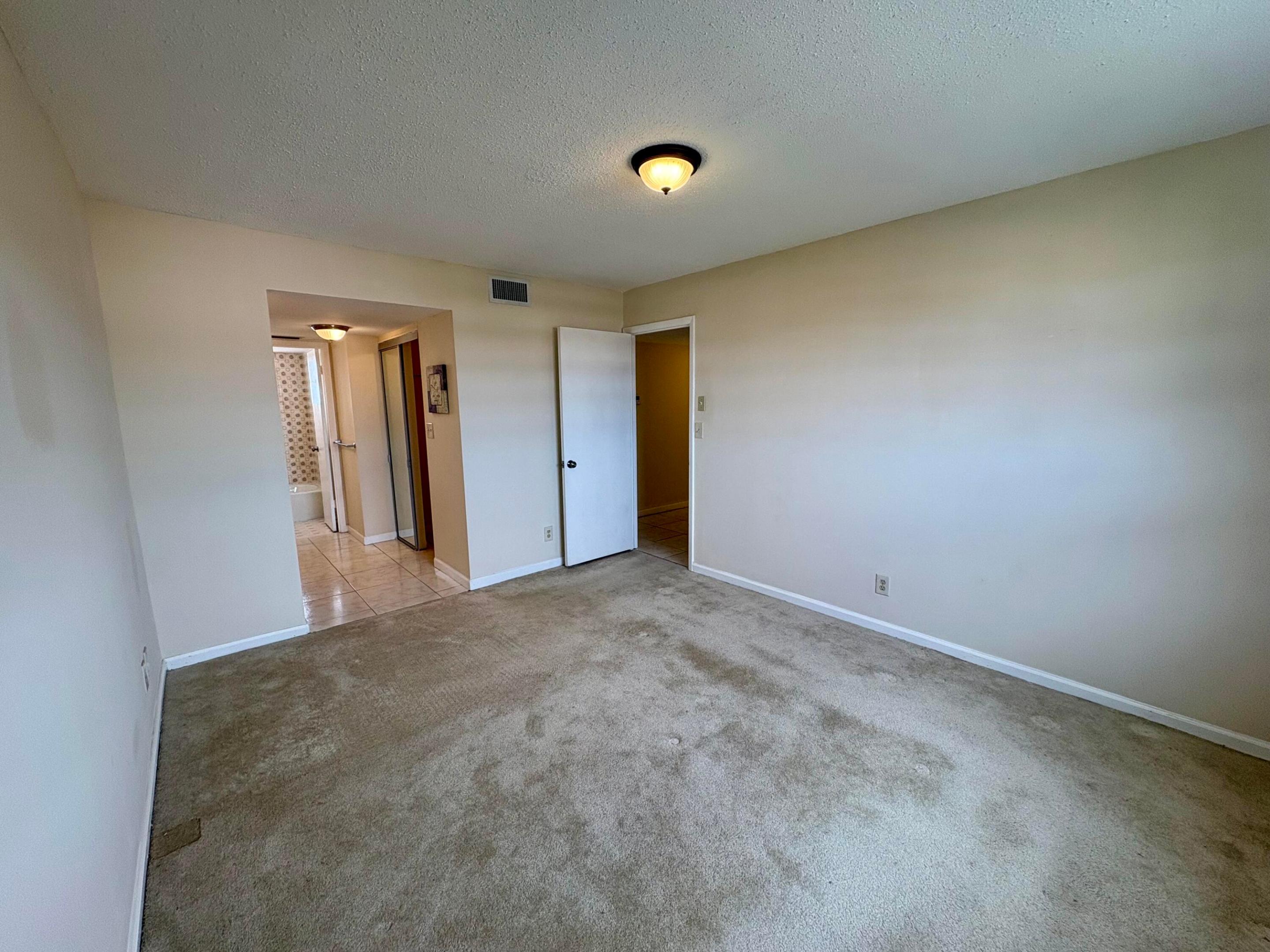 RUBY CONDO - Residential