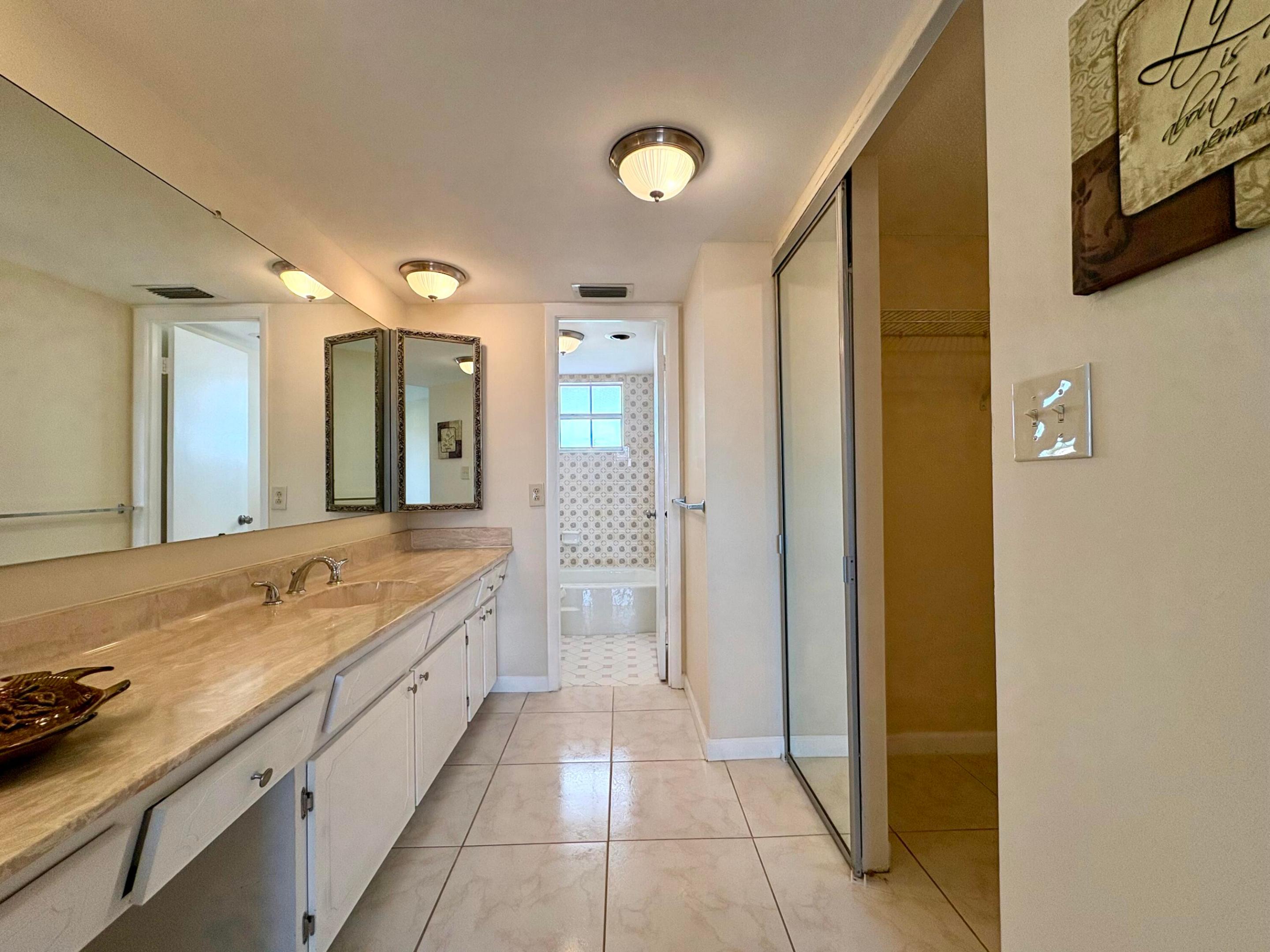 RUBY CONDO - Residential