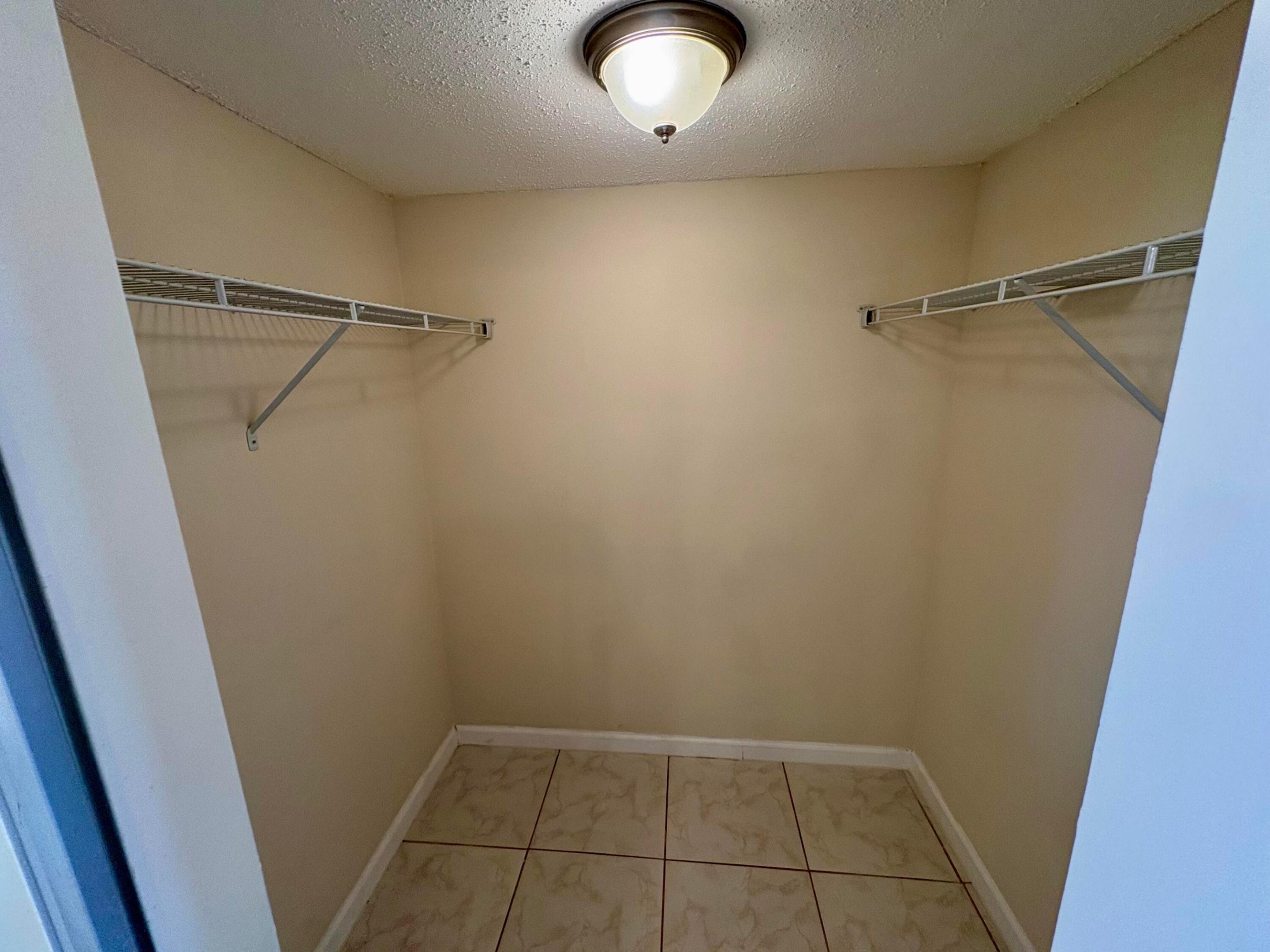 RUBY CONDO - Residential