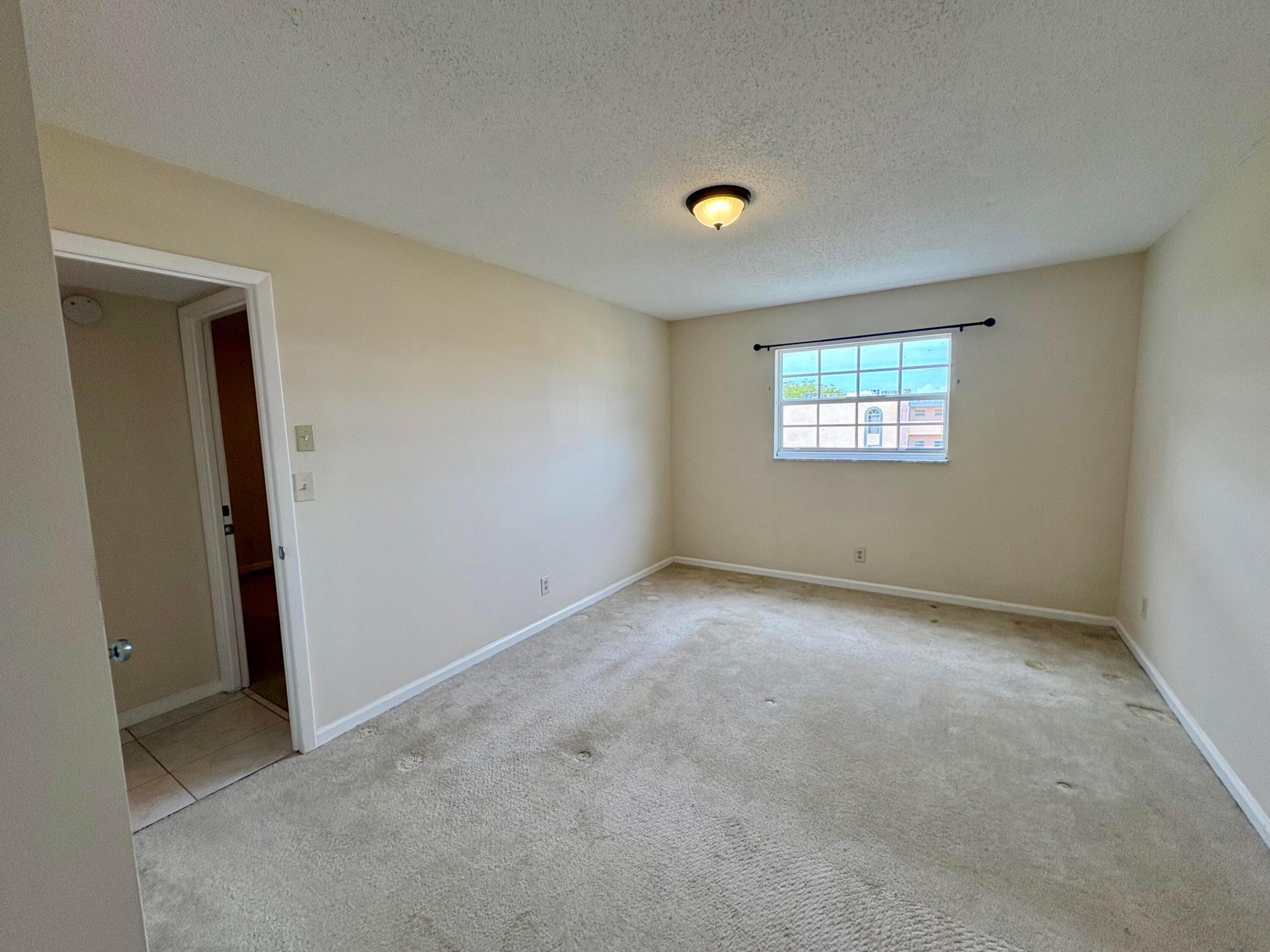 RUBY CONDO - Residential