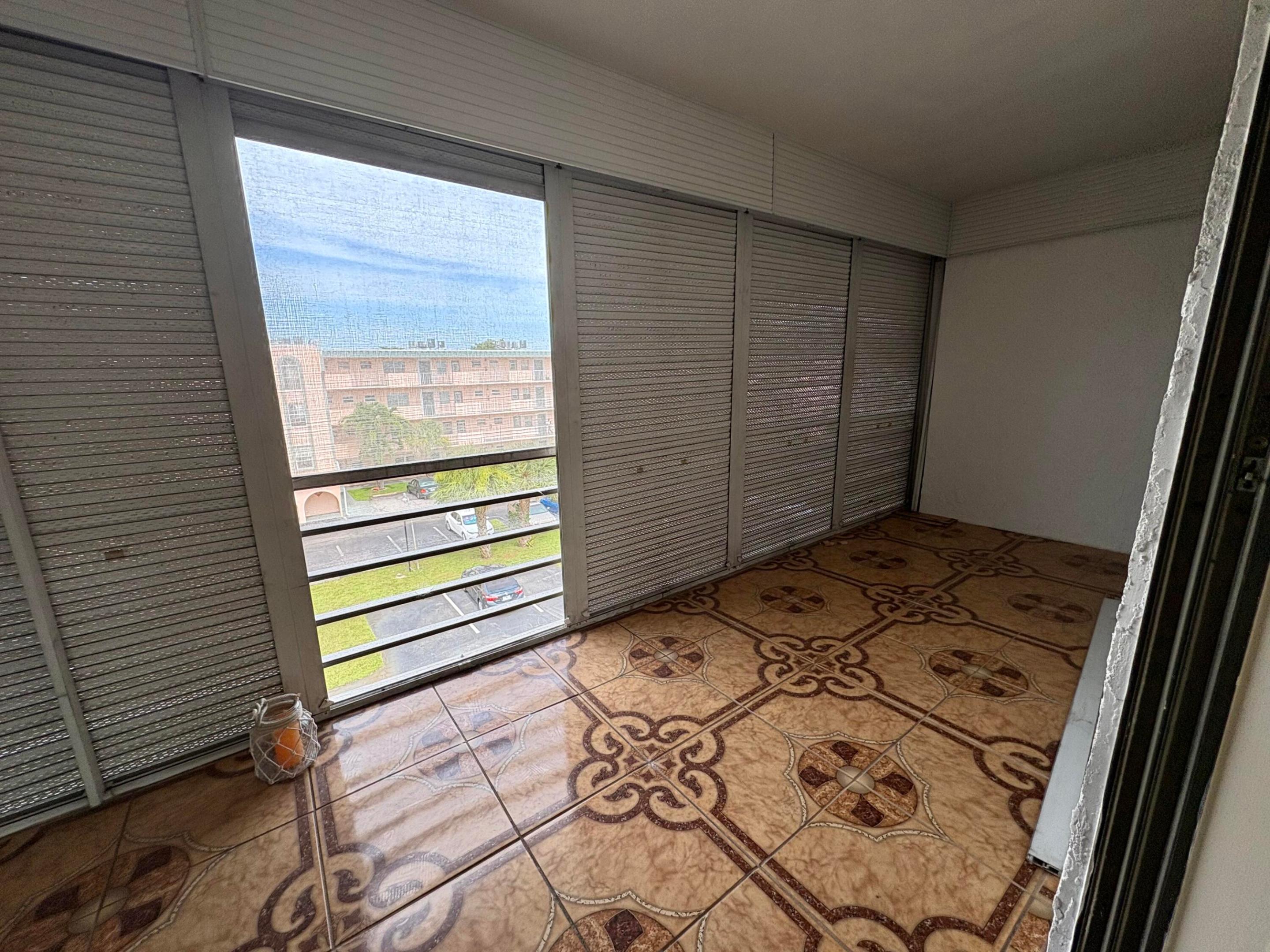 RUBY CONDO - Residential
