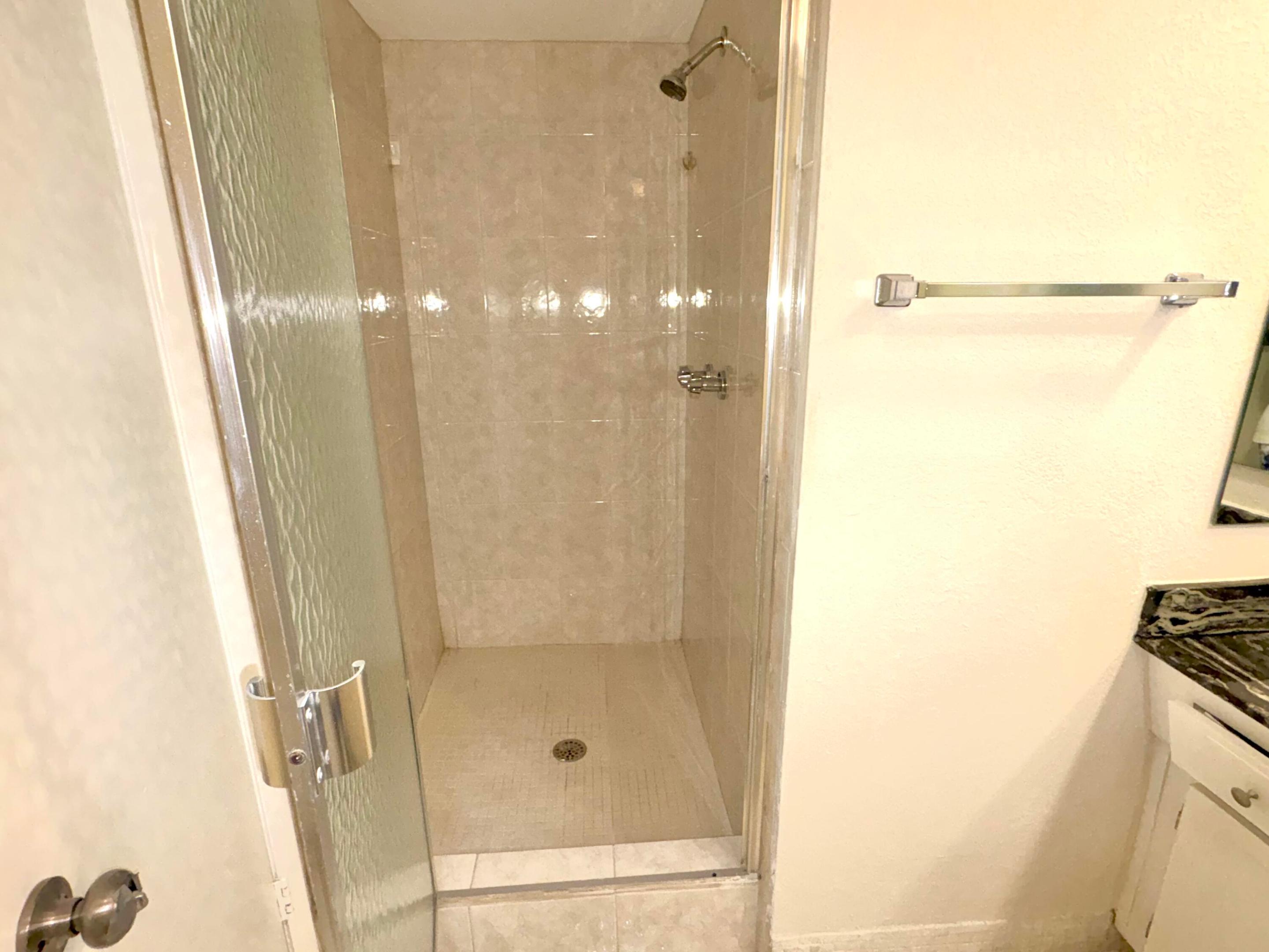 RUBY CONDO - Residential