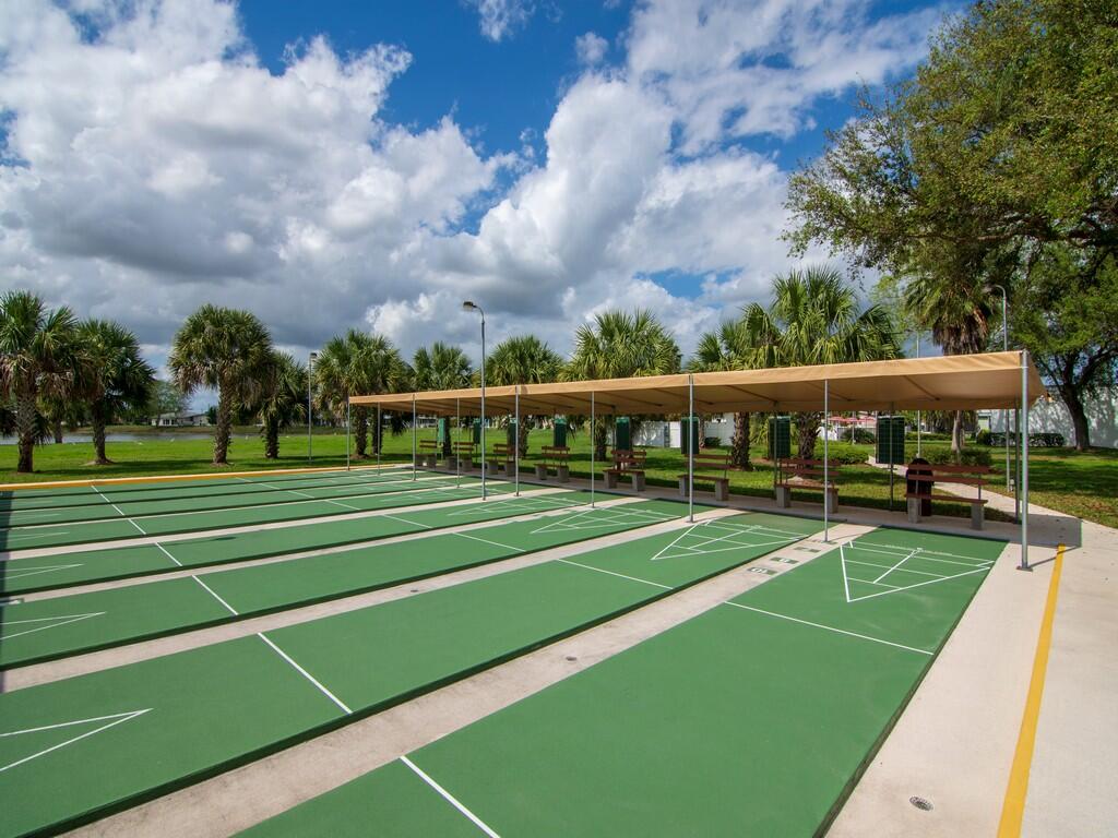 SPANISH LAKES FAIRWAYS LEASEHOLD ESTATES - Residential