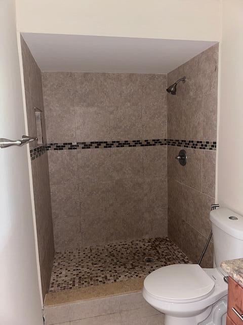 PEMBROKE LAKES SECTION SEVEN - Residential Lease