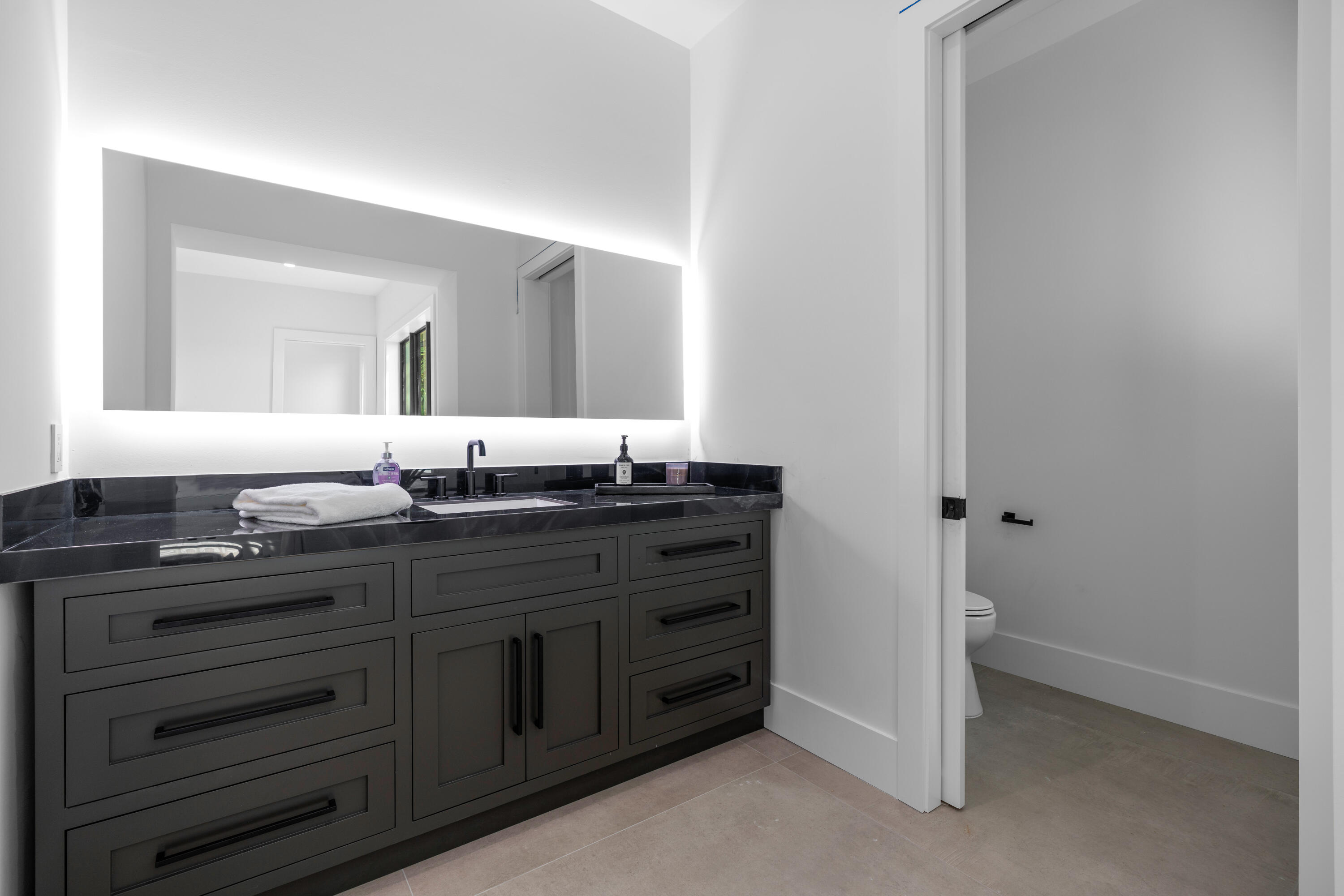 PALM BEACH LAKE WORTH ESTATES 2 - Residential