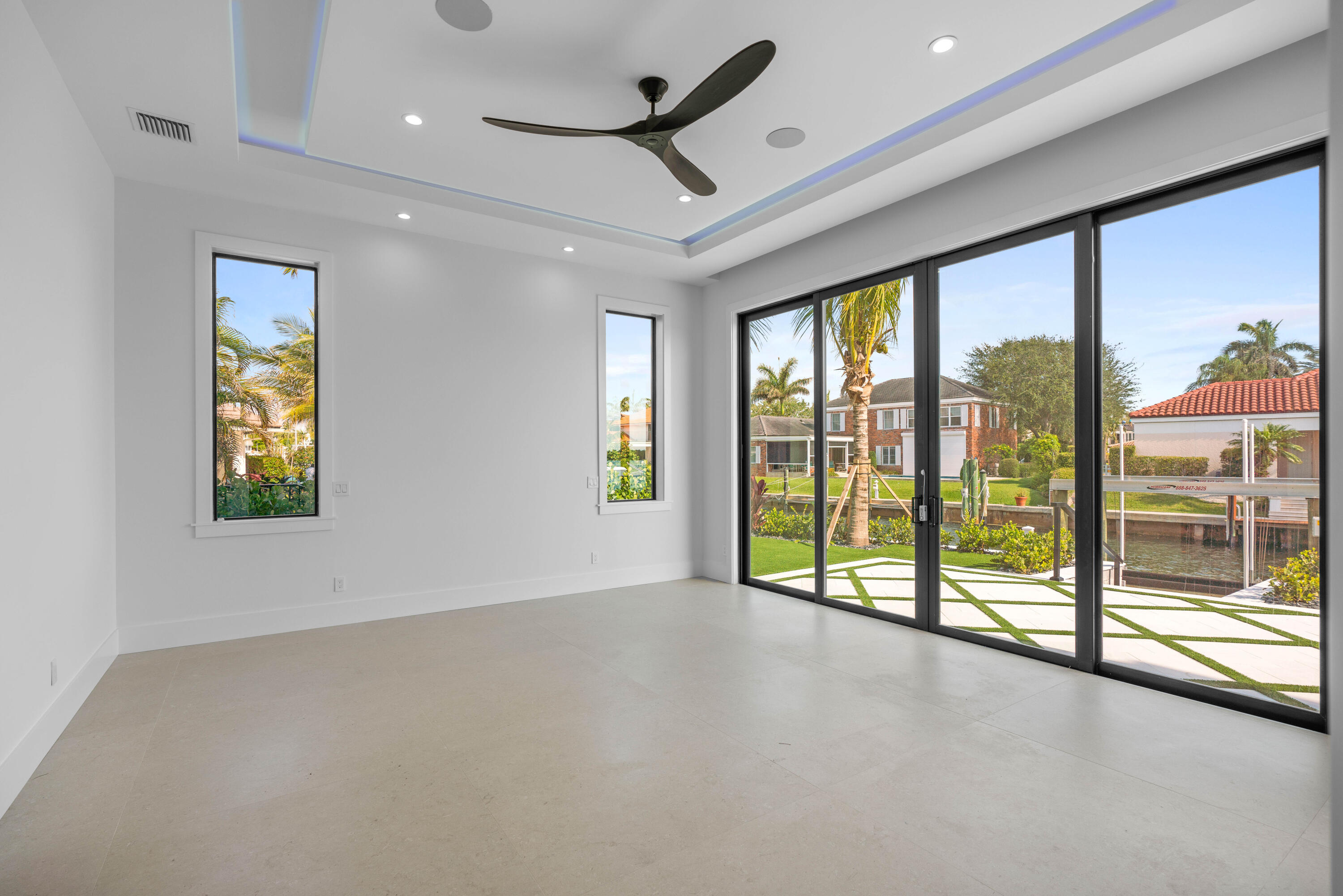 PALM BEACH LAKE WORTH ESTATES 2 - Residential