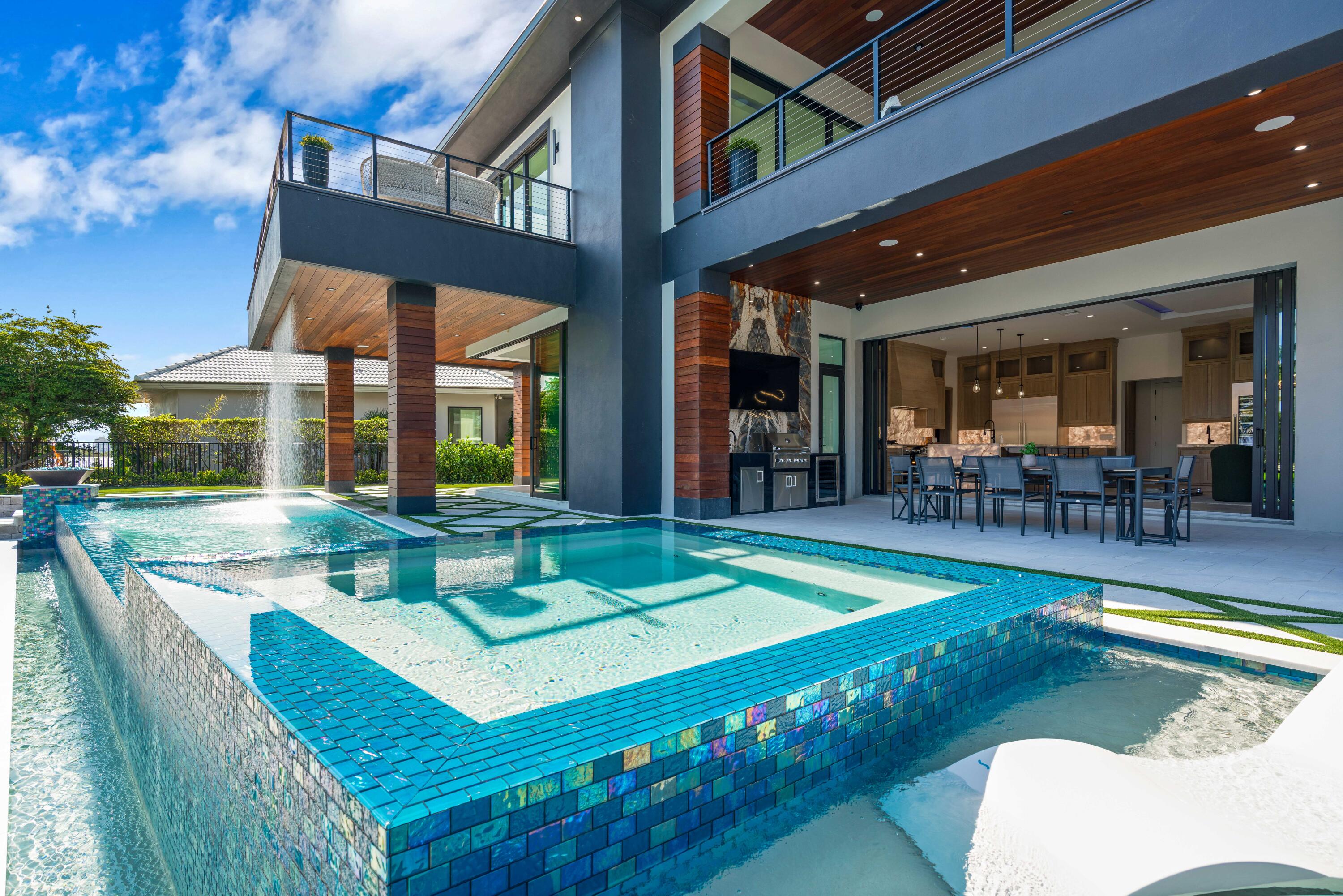 PALM BEACH LAKE WORTH ESTATES 2 - Residential