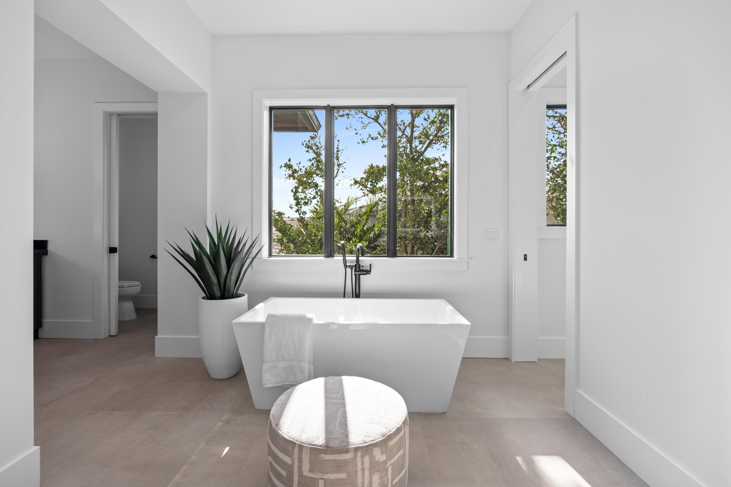 PALM BEACH LAKE WORTH ESTATES 2 - Residential