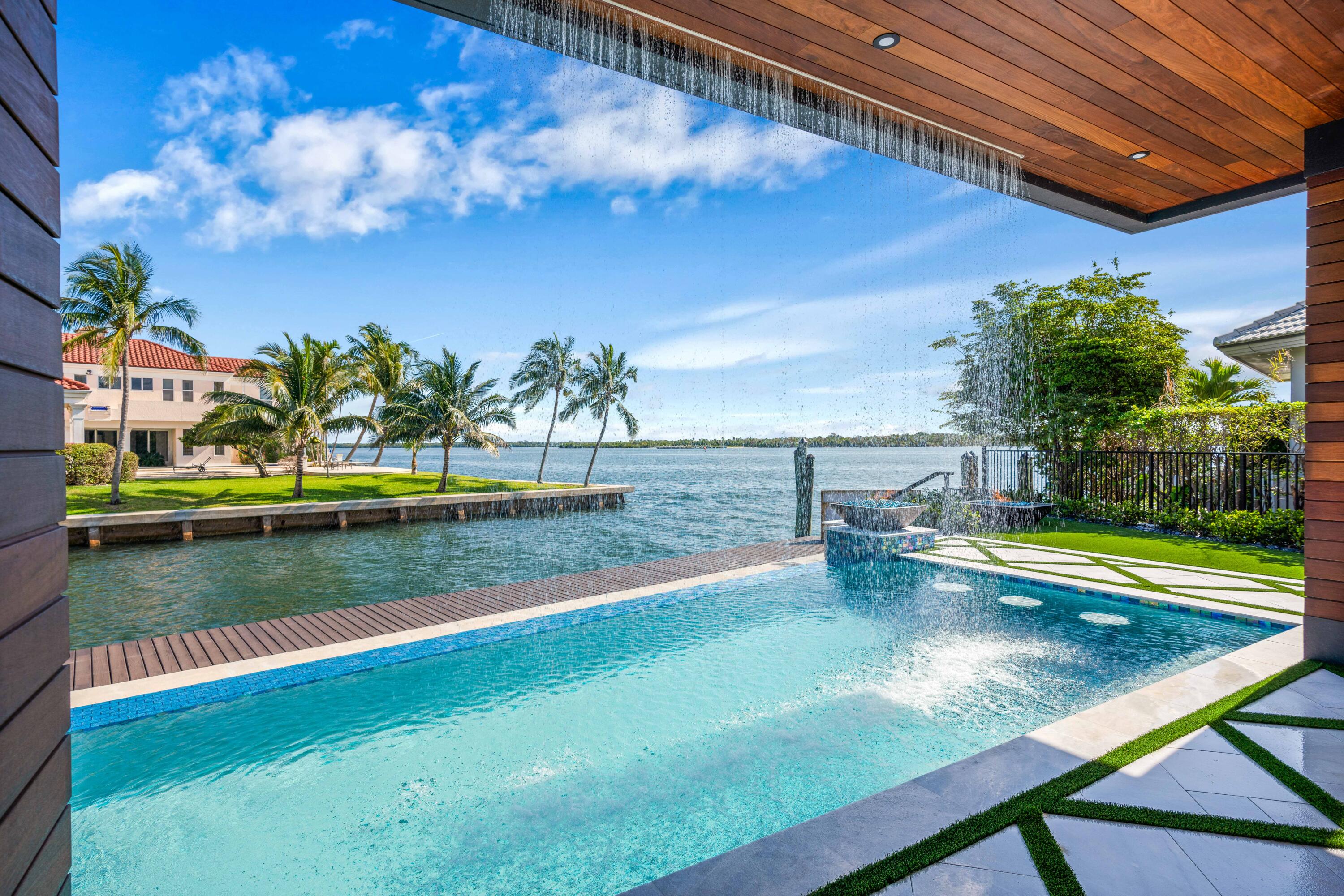 PALM BEACH LAKE WORTH ESTATES 2 - Residential
