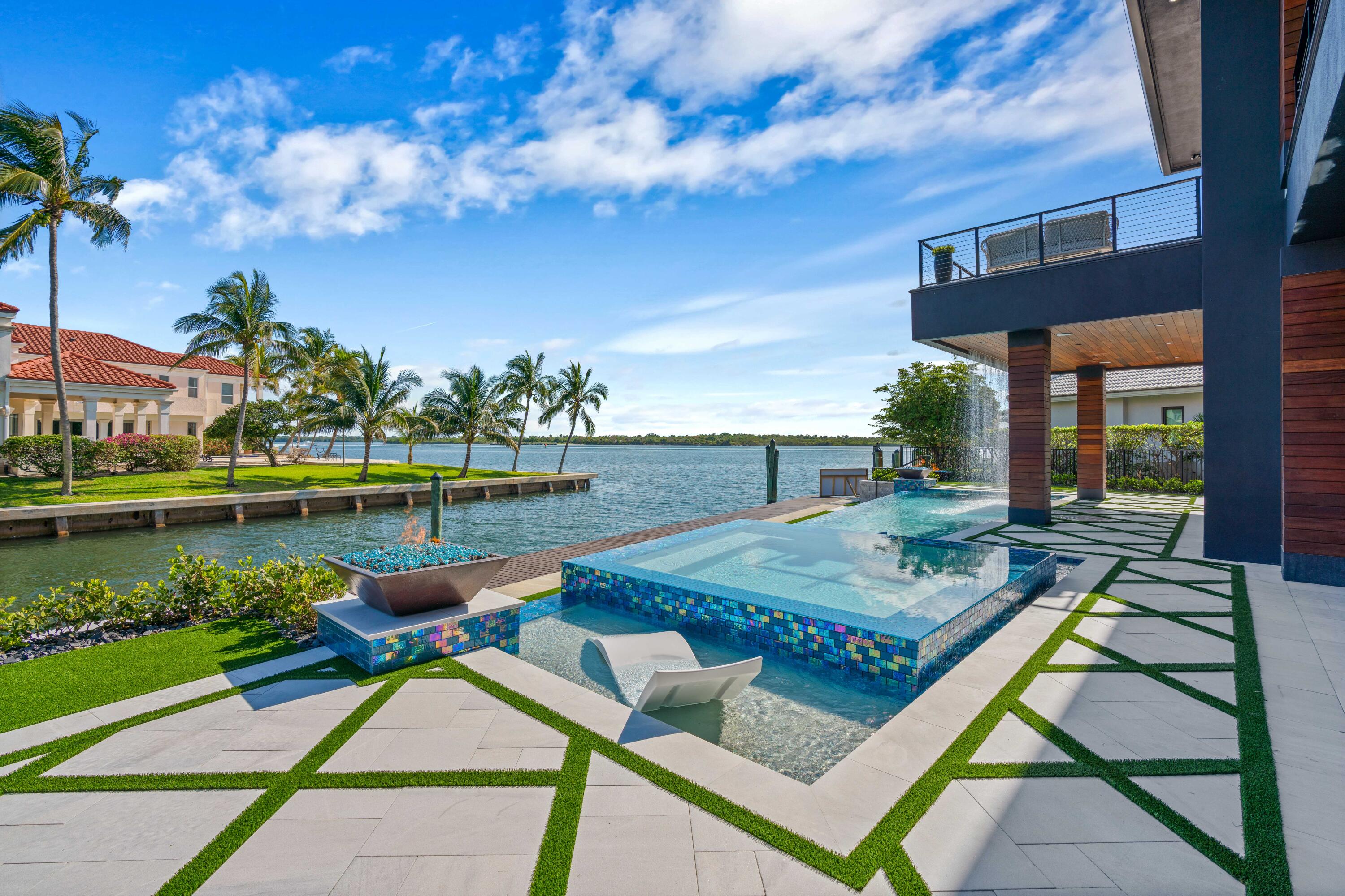 PALM BEACH LAKE WORTH ESTATES 2 - Residential
